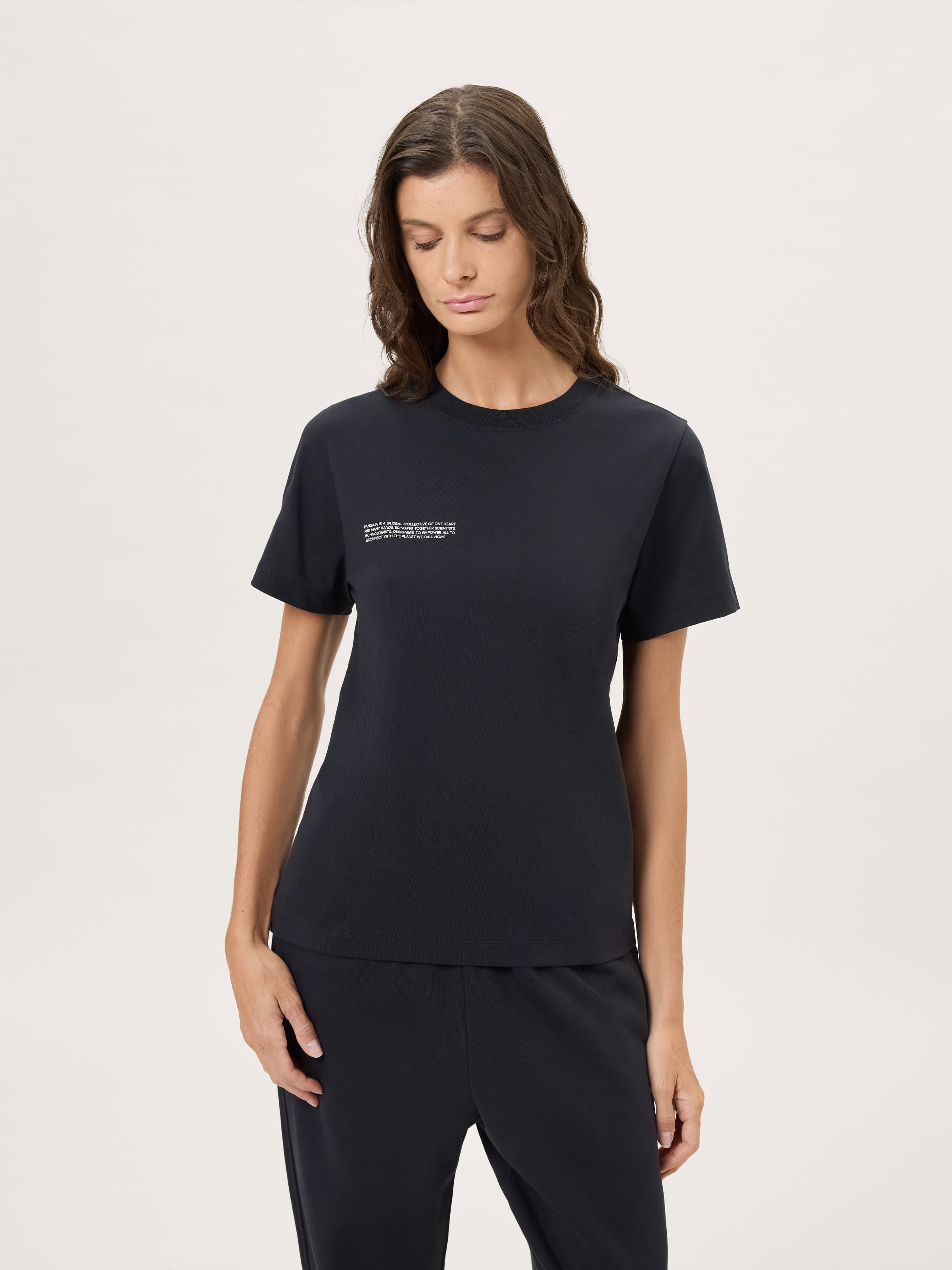 Womens Midweight T-Shirt—Black