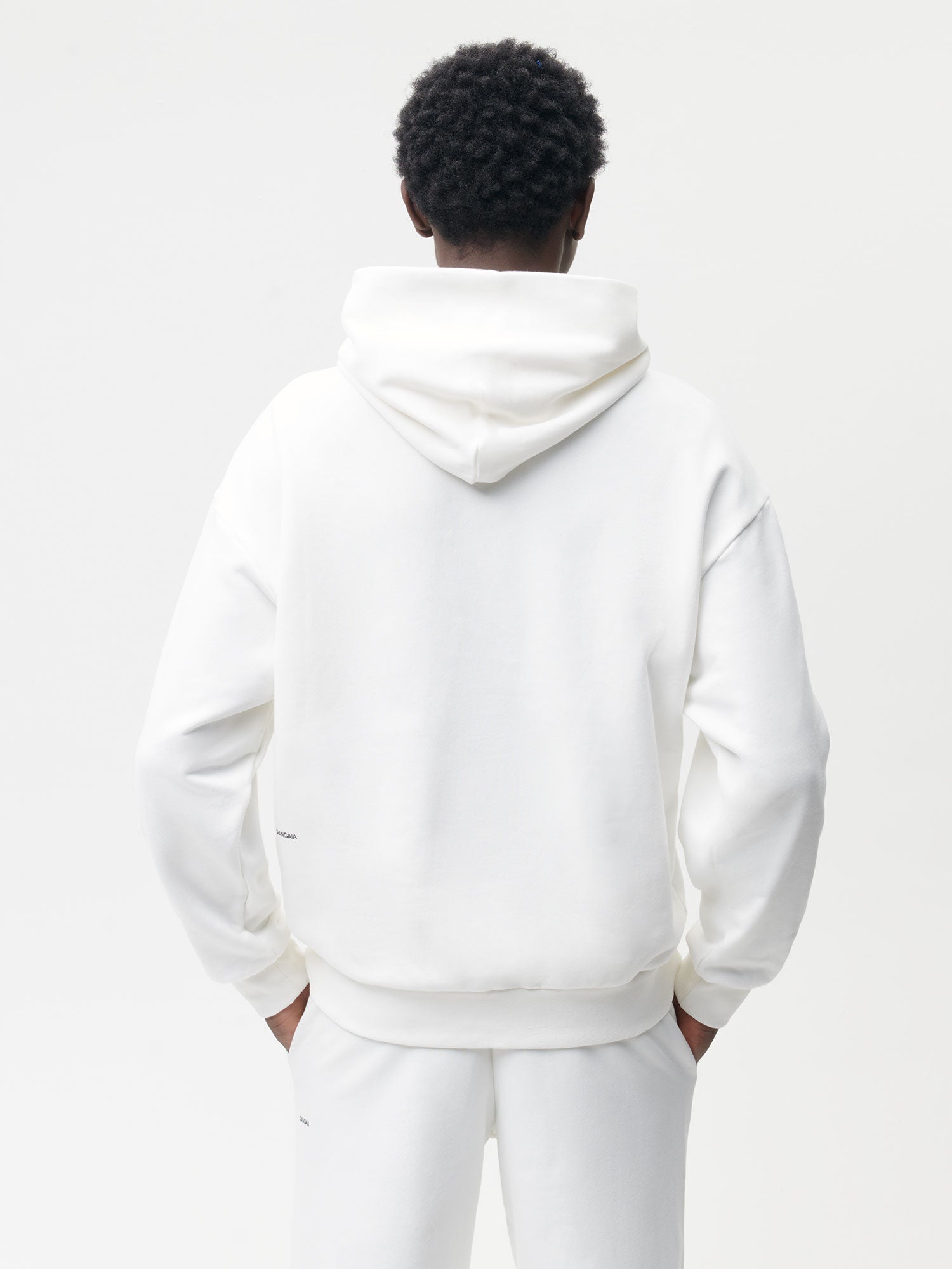 365-Hoodie-Off-White-Male-2