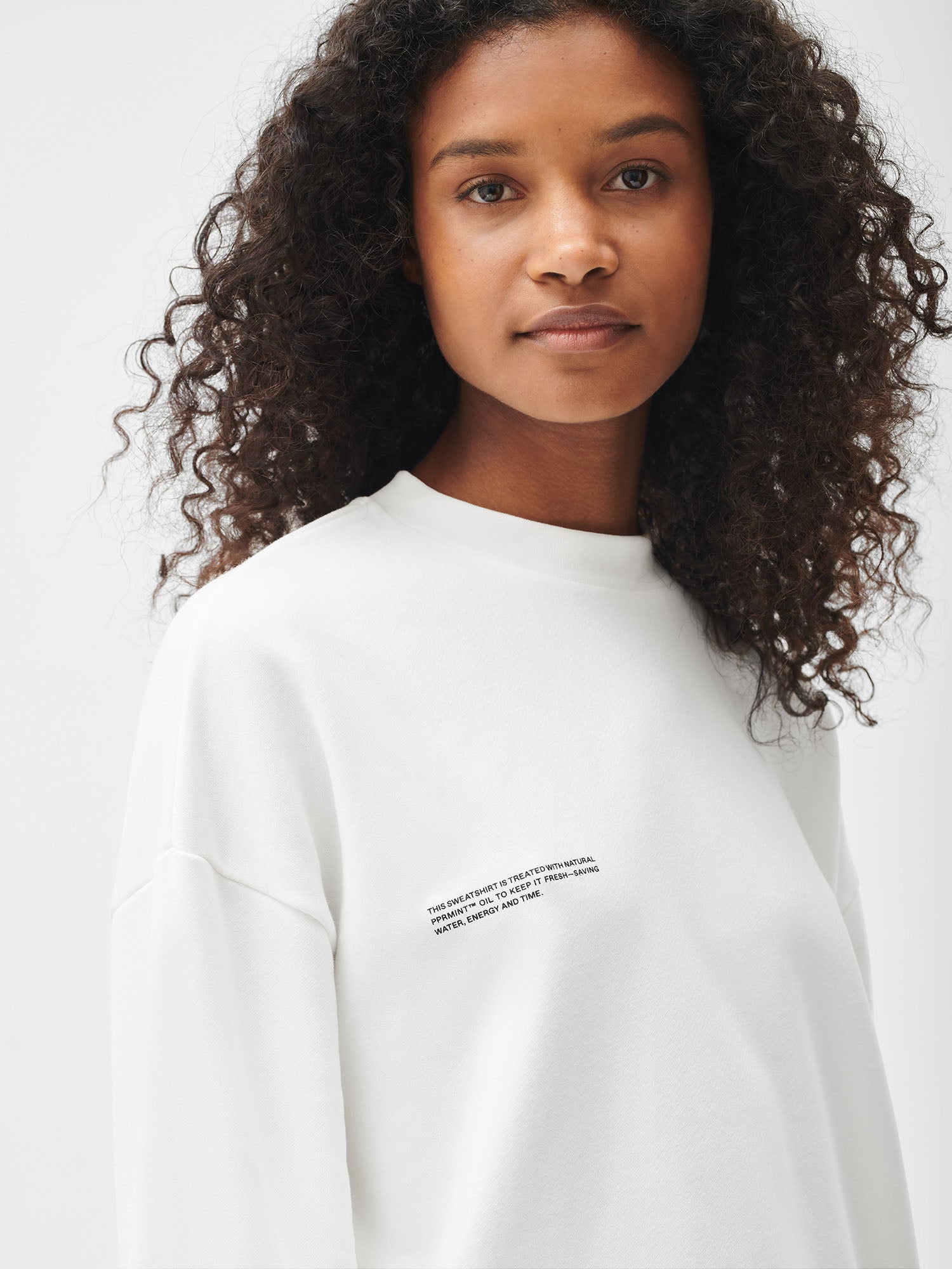 365 Midweight Sweatshirt - Off-white - Pangaia