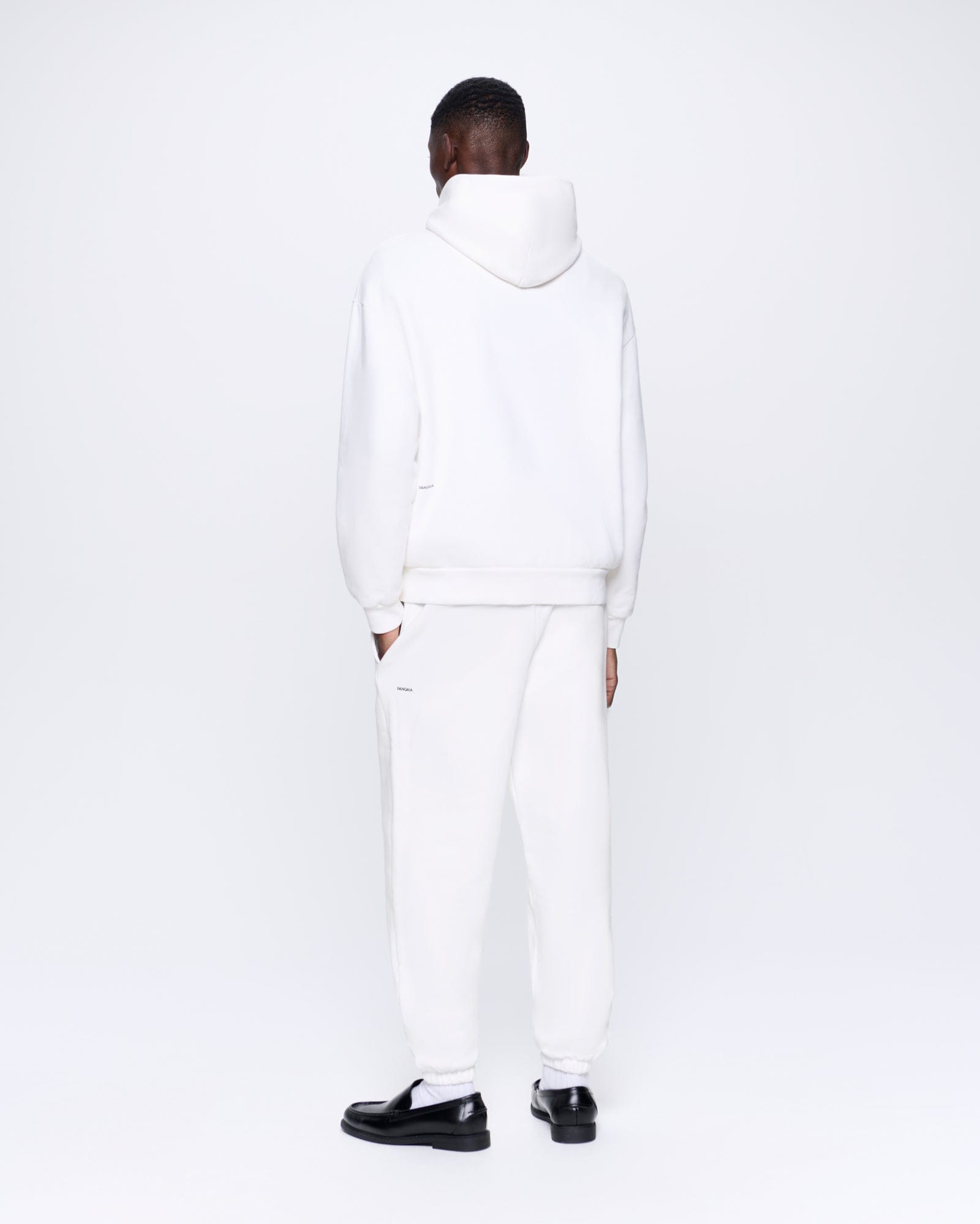 365_HEAVYWEIGHT_HOODIE_OFF_WHITE_MENS_BACK-MODEL
