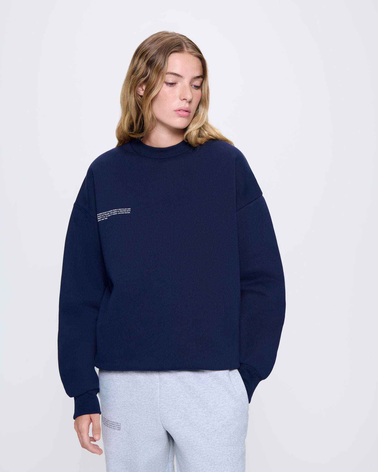 Womens Navy 365 Midweight Sweatshirt | Luxury Sweatshirts | PANGAIA