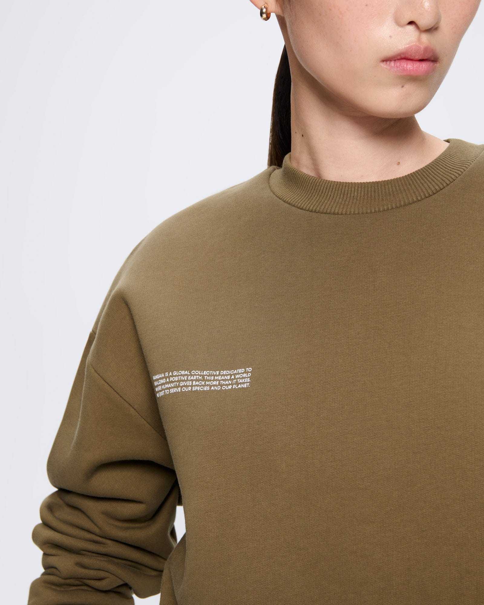 365_HEAVYWEIGHT_SWEATSHIRT_SOIL_BROWN_WOMENS_DETAIL