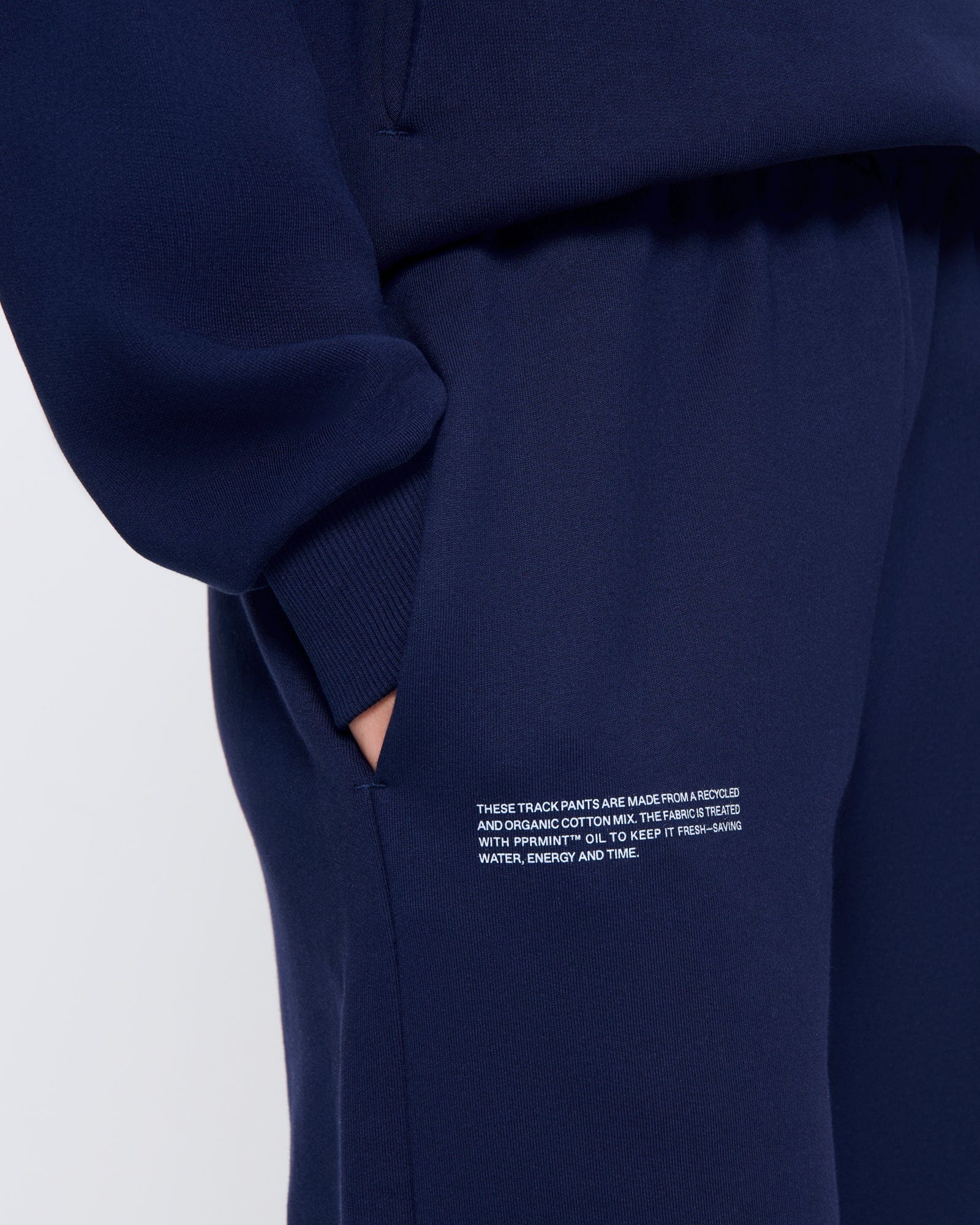 Womens Navy 365 Heavyweight Track Pants | PANGAIA