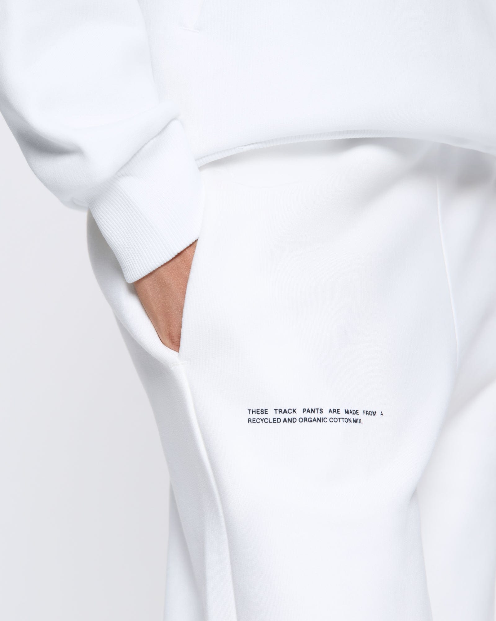365_HEAVYWEIGHT_TRACK-PANTS_OFF-WHITE_WOMENS_DETAIL-MODEL