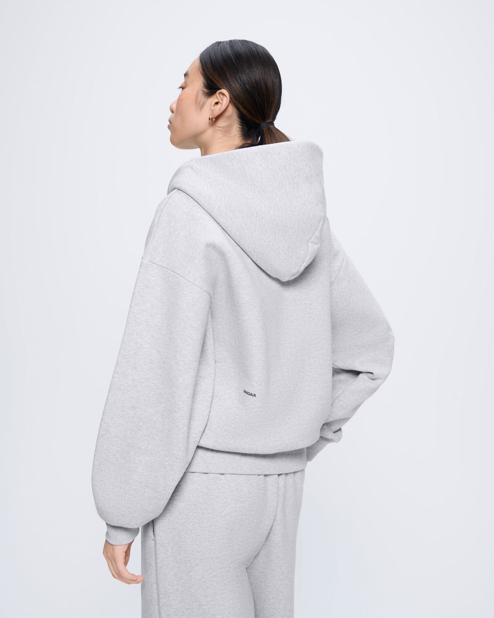 365_HEAVYWEIGHT_ZIP-UP_HOODIE_GREY_MARL_WOMENS_BACK_Retouched