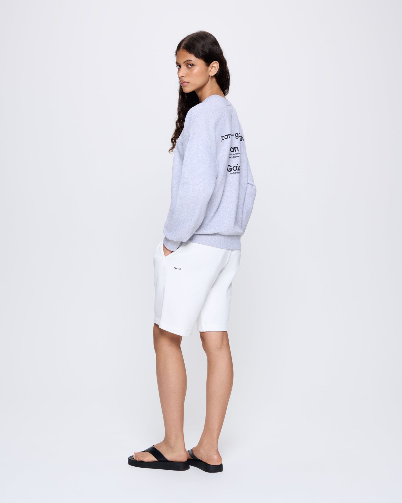 365_MIDWEIGHT_DEFINITION_SWEATSHRIT_GREY-MARL_WOMENS_BACK