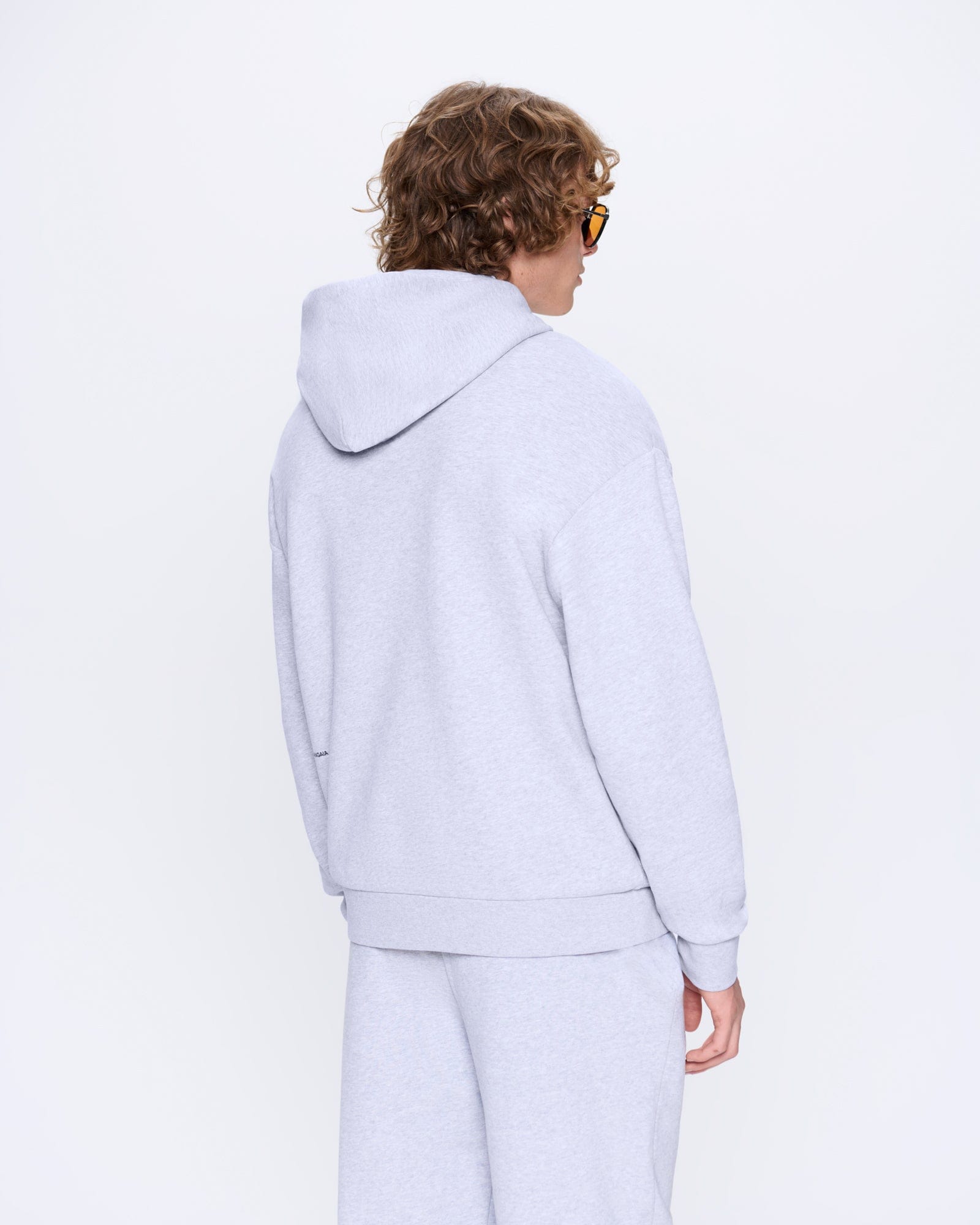 365_MIDWEIGHT_HOODIE_GREY_MARL_MENS_BACK