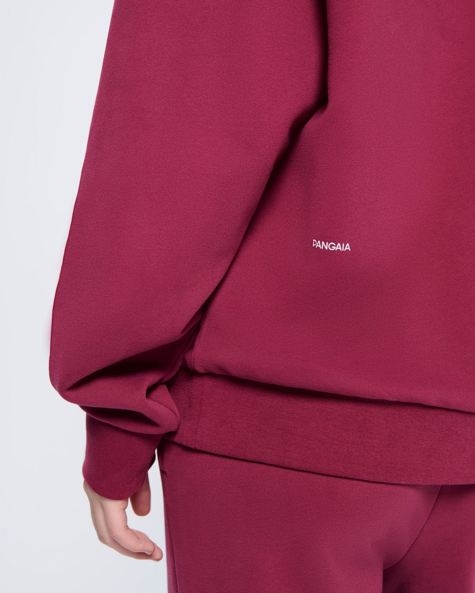 365_MIDWEIGHT_HOODIE_MILKYWAY_MAROON_WOMENS_DETAIL