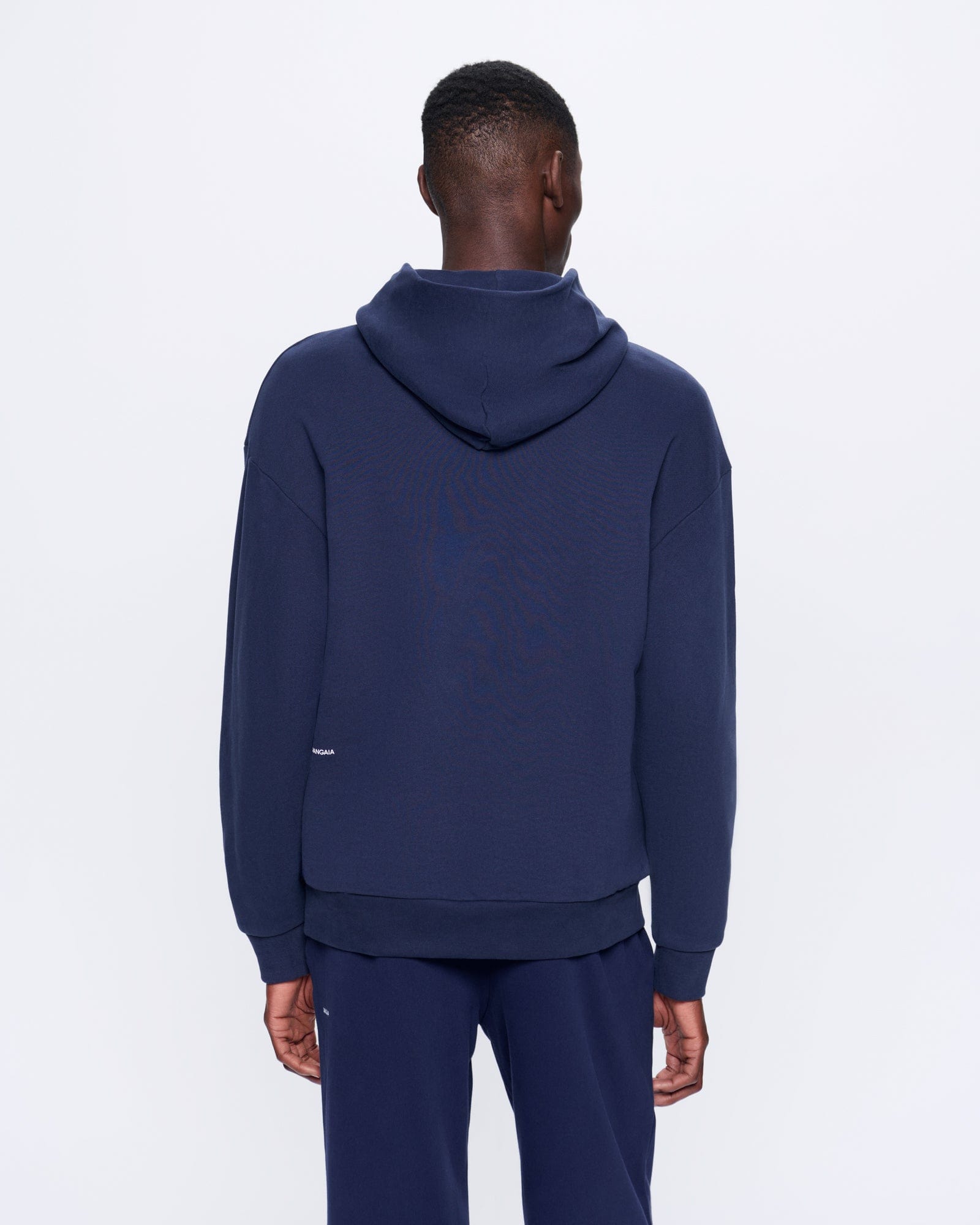 365_MIDWEIGHT_HOODIE_NAVY_MENS_BACK