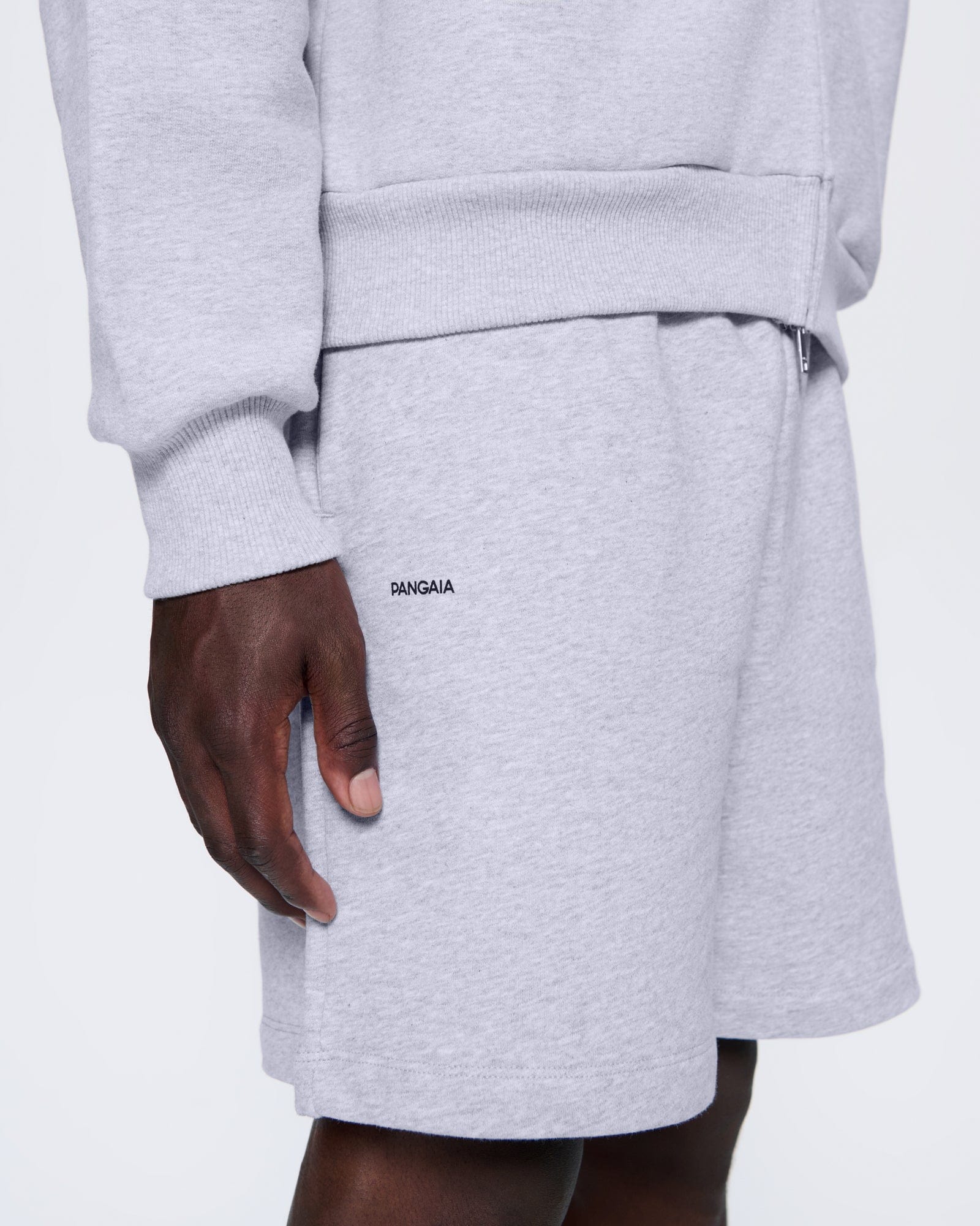 365_MIDWEIGHT_MIDLENGTH_SHORTS_GREY_MARL_MENS_DETAIL