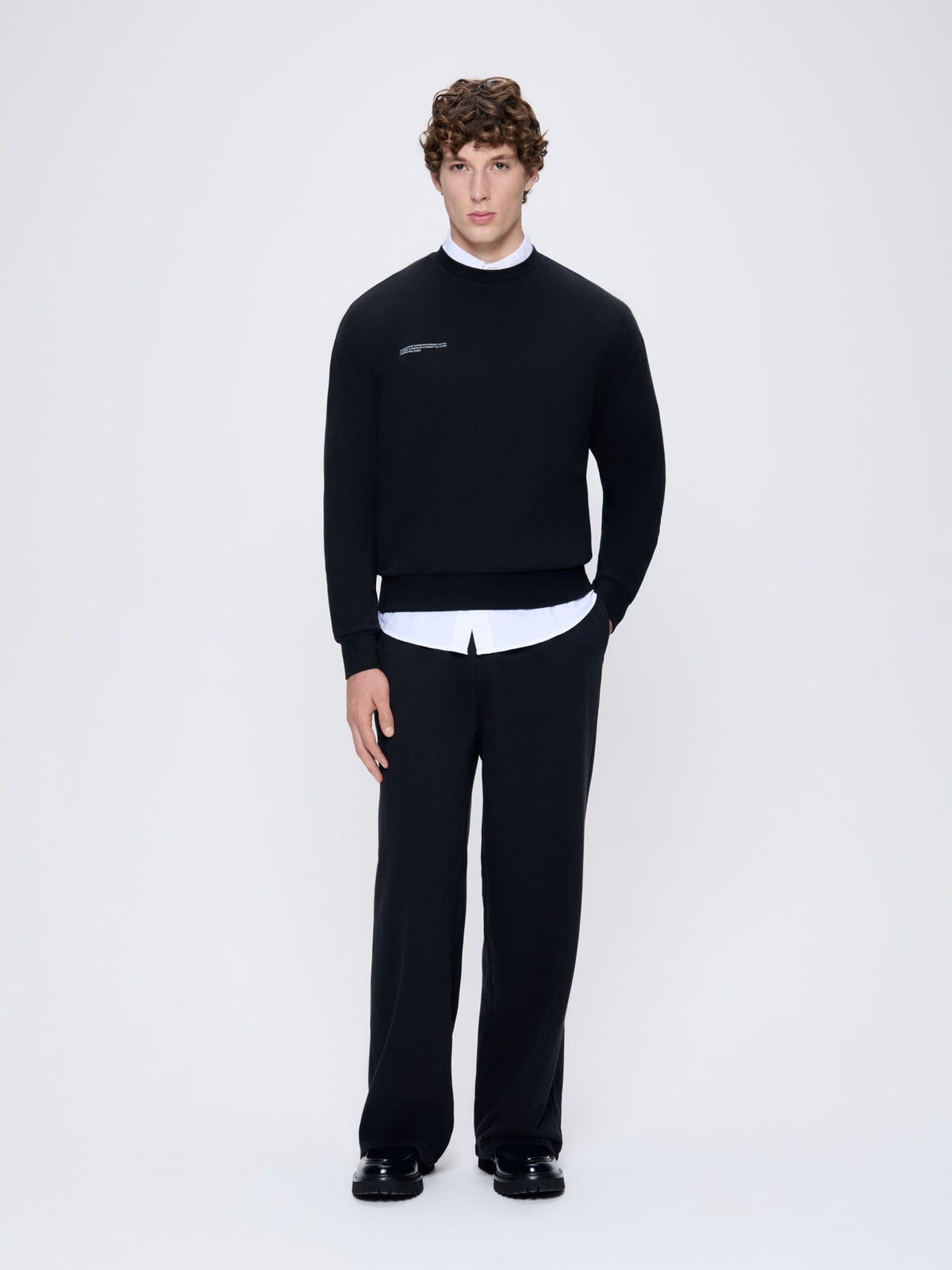 365 Midweight Straight Leg Track Pants—black