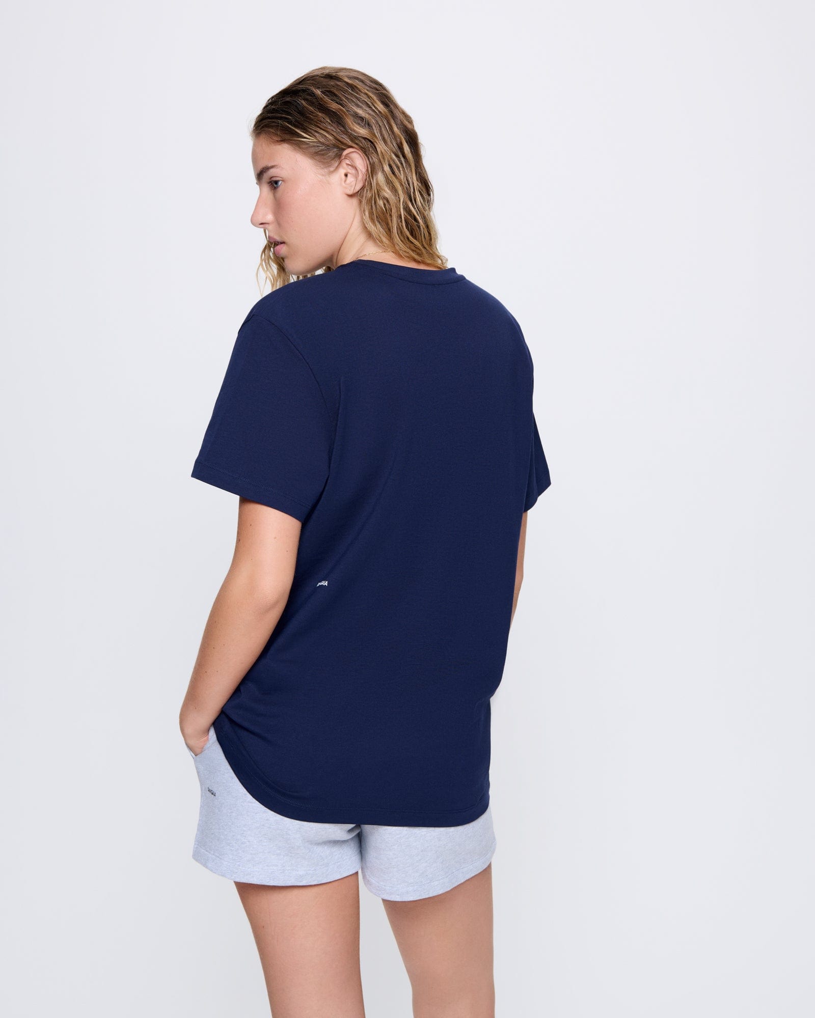 Womens Navy 365 Midweight T-shirt | Luxury T-Shirts | PANGAIA