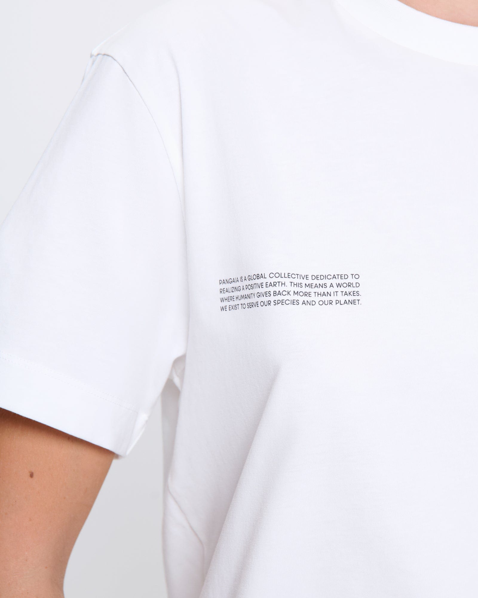 Womens Off-white 365 Midweight T-shirt | Designer T-Shirts | PANGAIA
