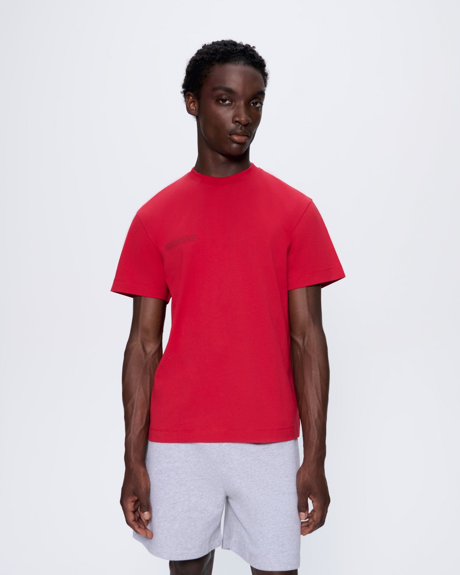 365_MIDWEIGHT_TSHIRT_GOJI_RED_MENS_FRONT