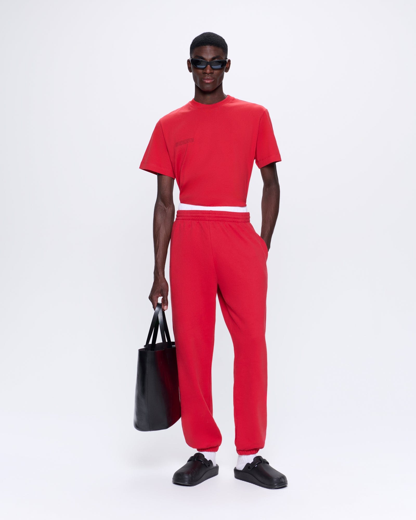 365_MIDWEIGHT_TSHIRT_RED_MENS_LEAD