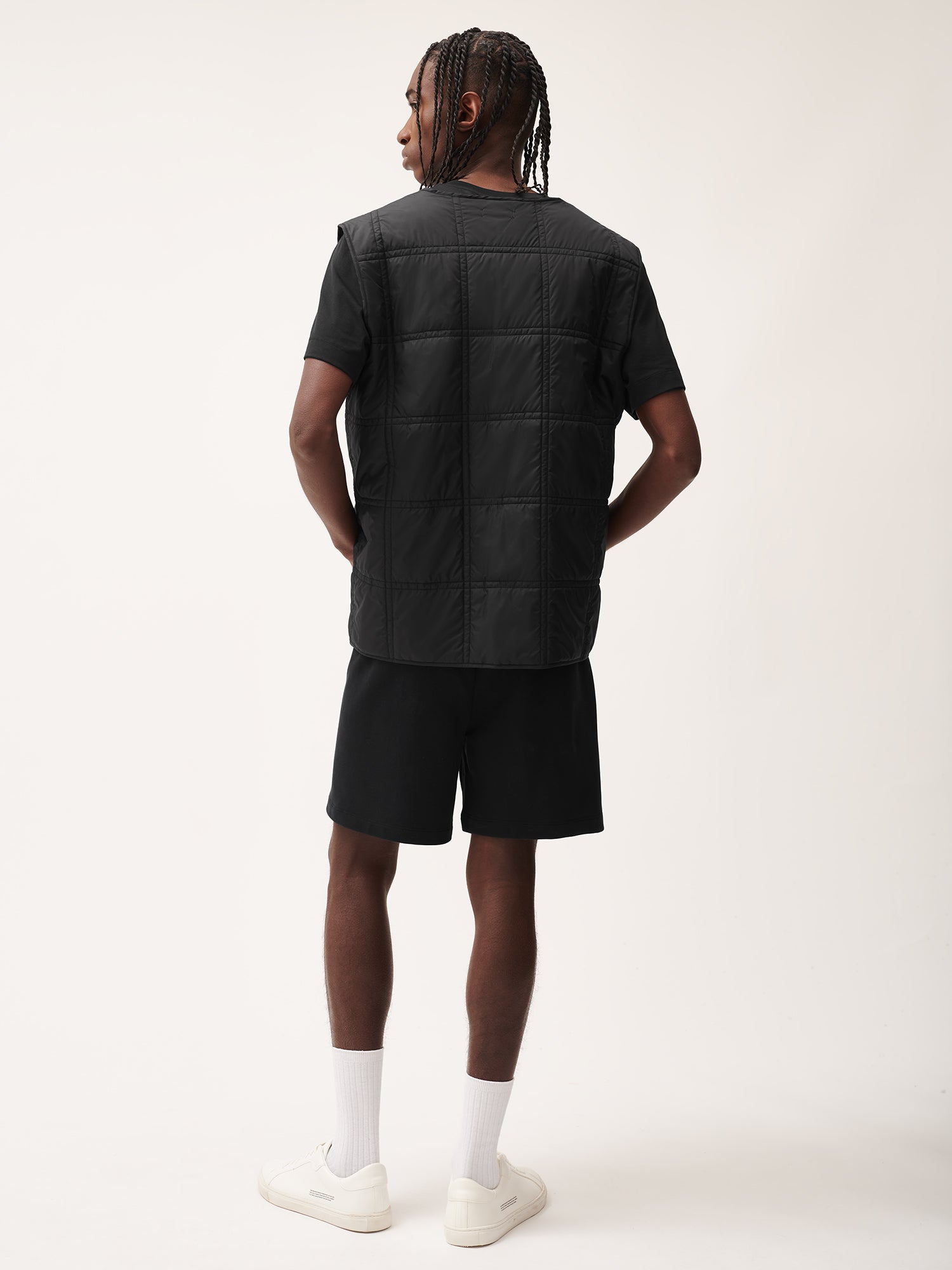 365_Midweight_Mid_Length_Shorts_Black_male-2