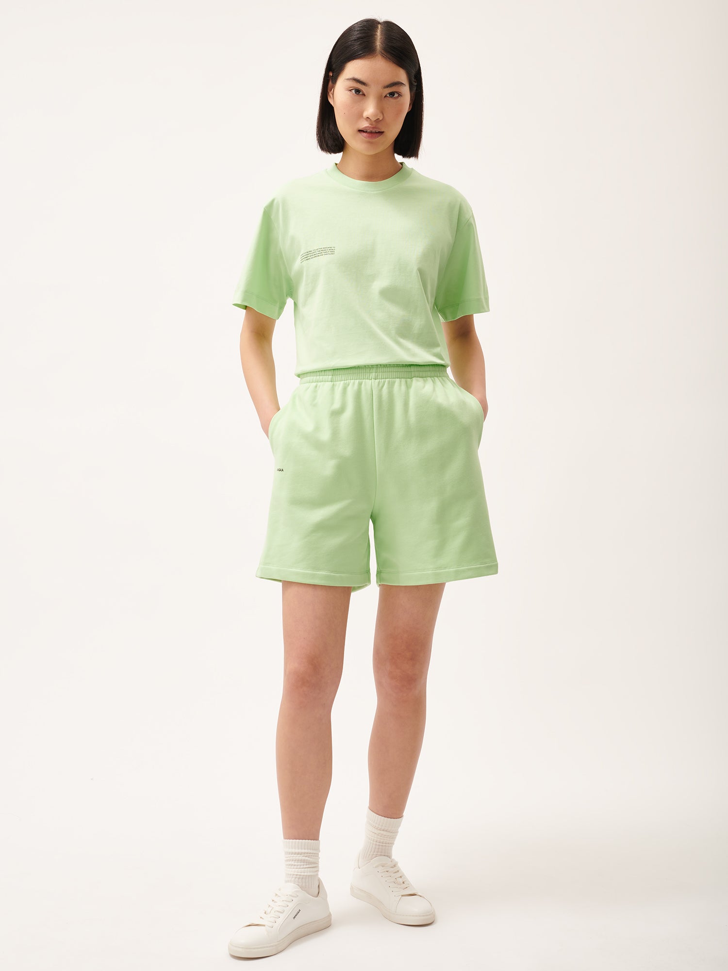 365_Midweight_Mid_Length_Shorts_Fennel_Green_female-1