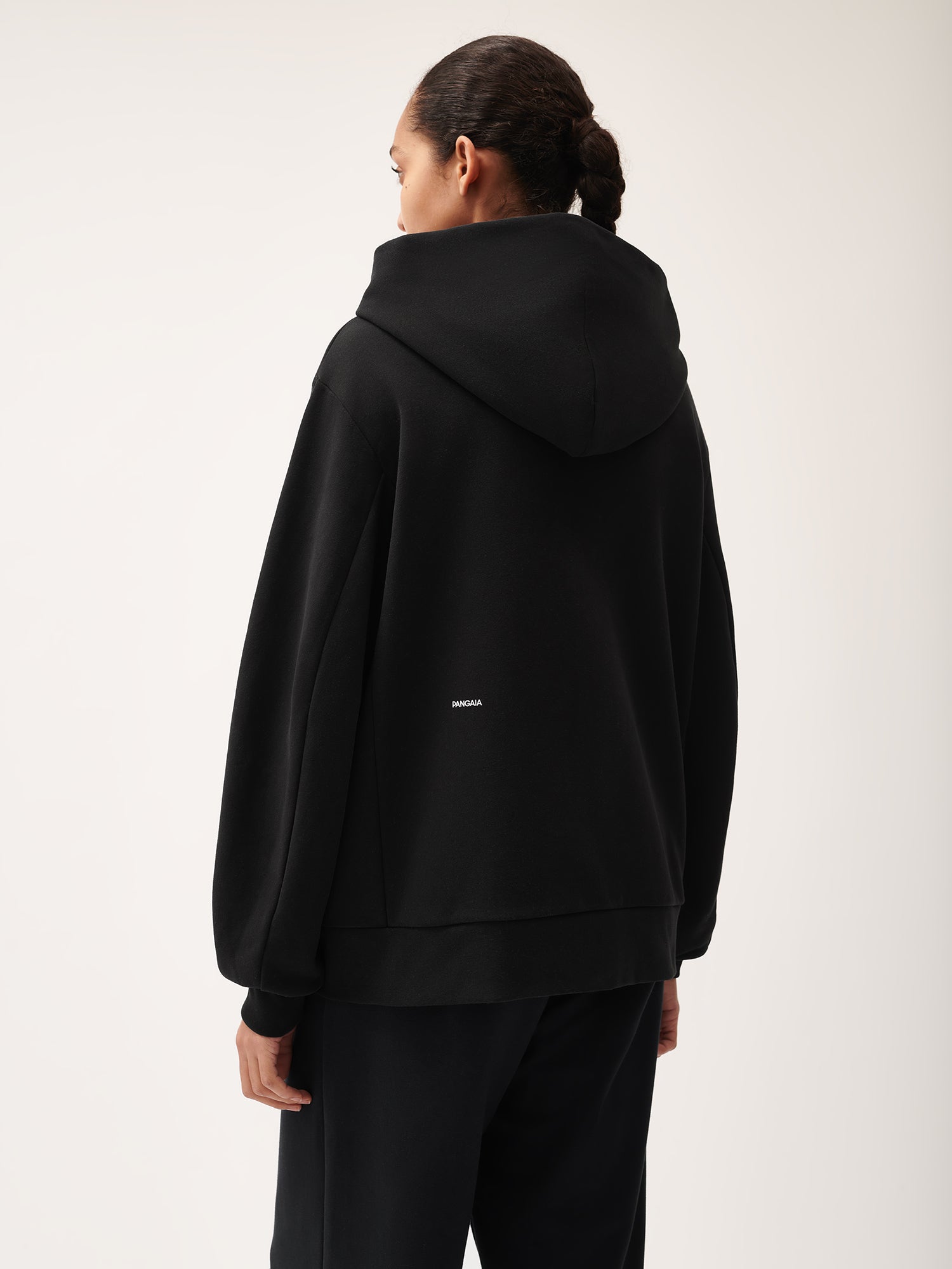 365_Midweight_Snap_Button_Hoodie_Black_female-2