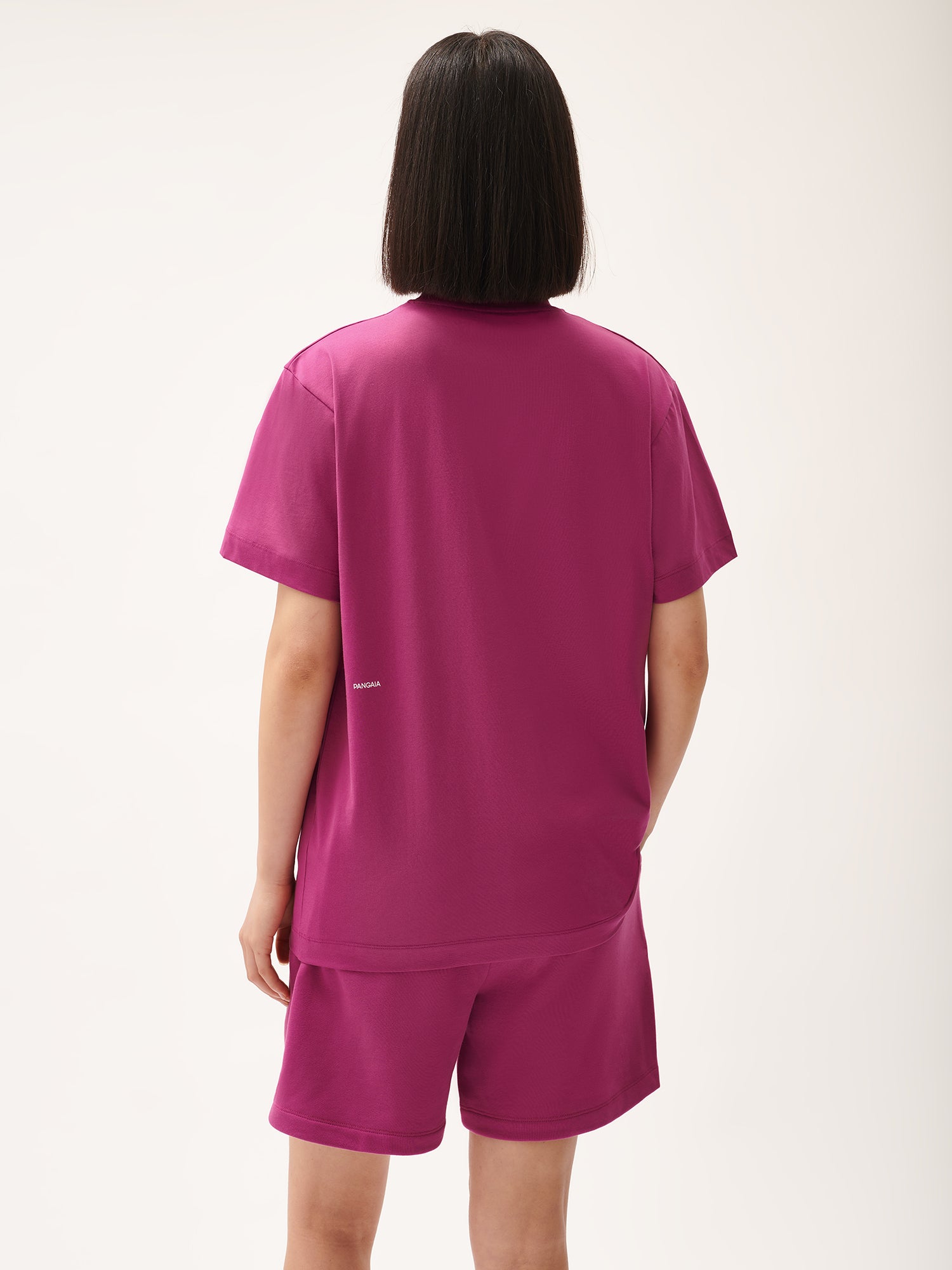 365_Organic_Cotton_T-Shirt_Berry_Purple_female-3