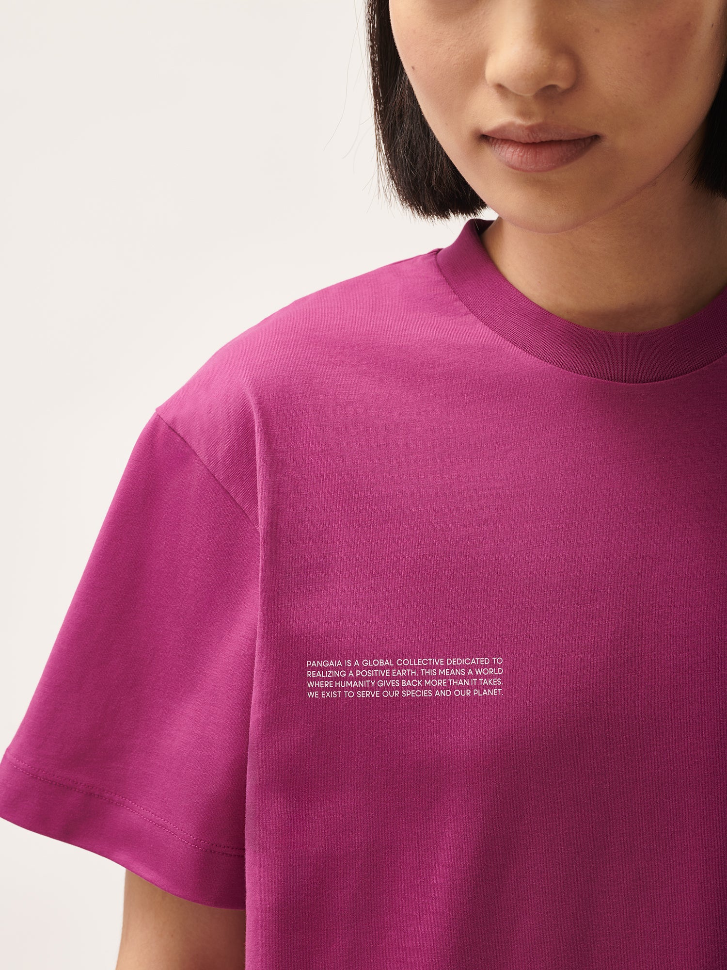 365_Organic_Cotton_T-Shirt_Berry_Purple_female-4