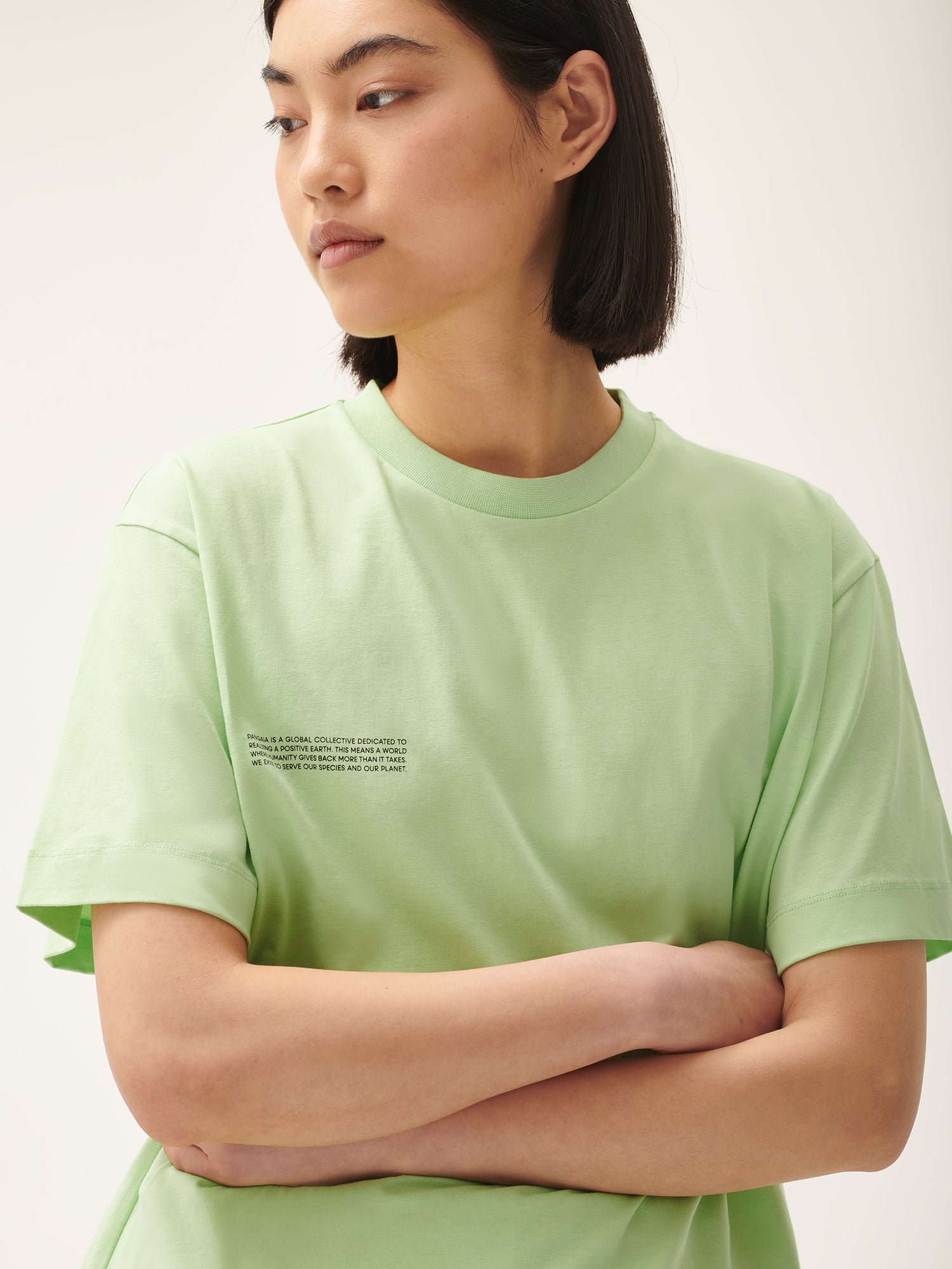365_Organic_Cotton_T-Shirt_Fennel_Green_female-4