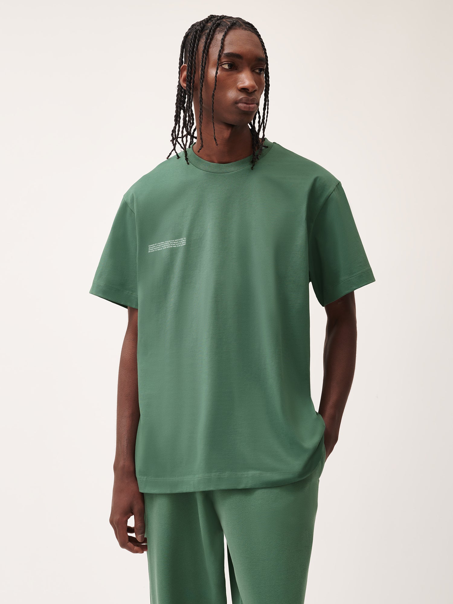 365_Organic_Cotton_T-Shirt_Forest_Green_Male-1