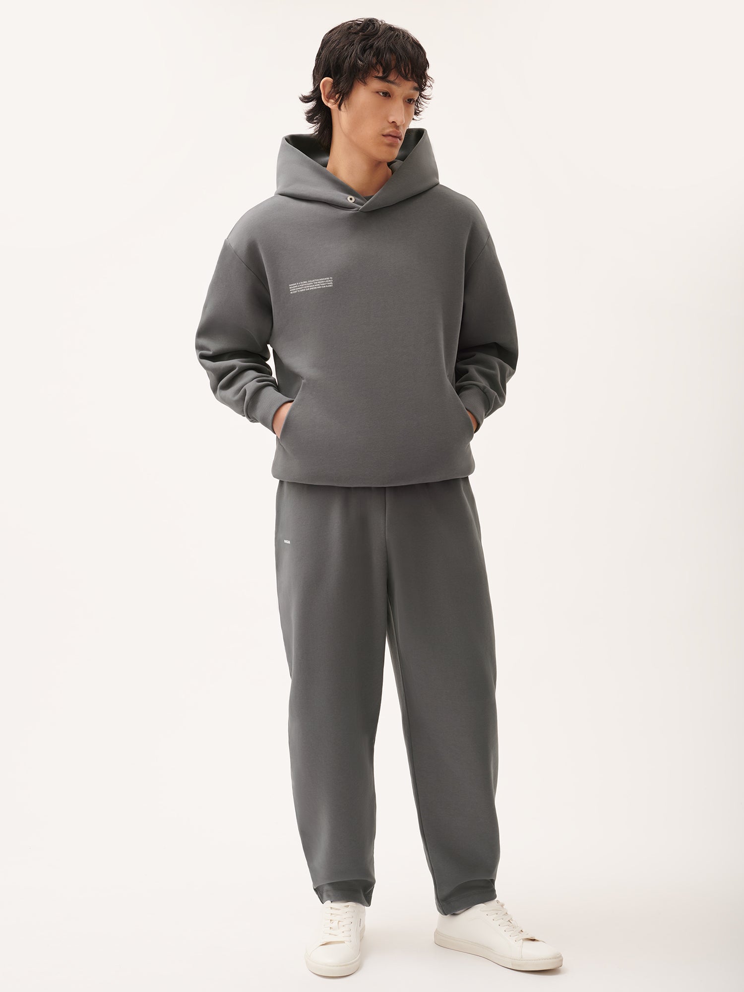 DNA_Barrel-Leg_Track_Pants_Atmosphere_Grey_male-1