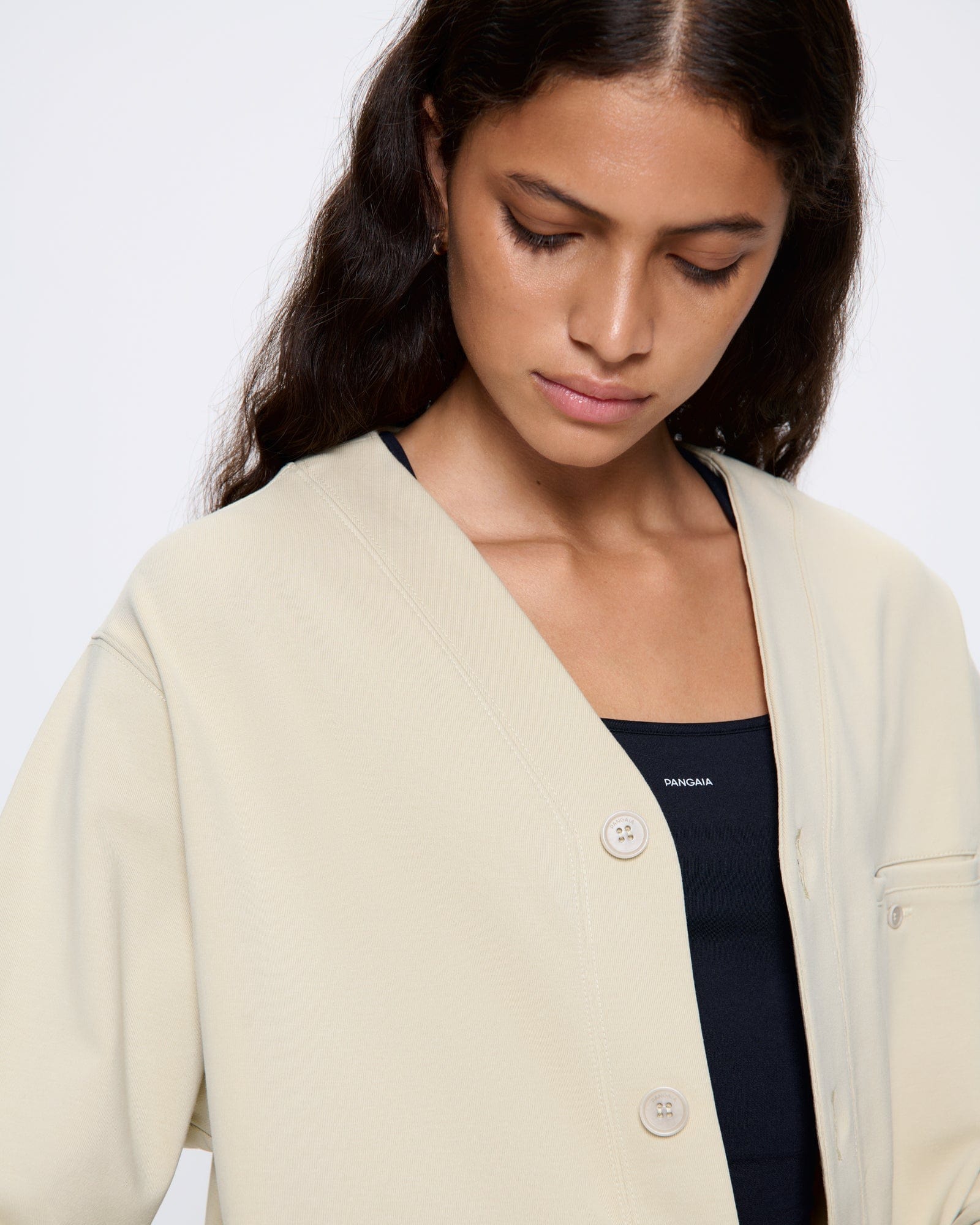 DNA_DOUBLE-JERSEY-LINER-JACKET_MAITAKE-BEIGE_WOMENS_DETAIL