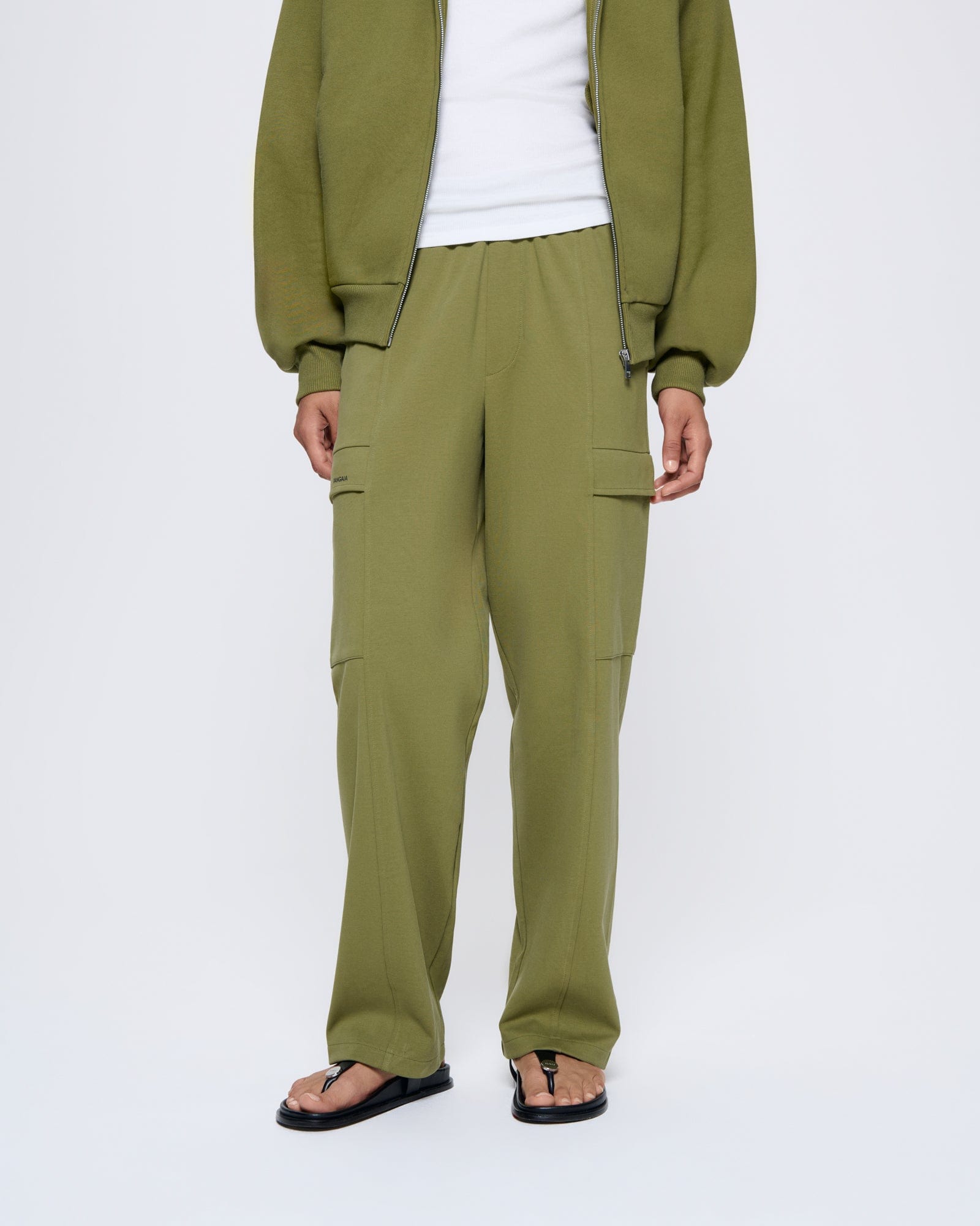 DNA_DOUBLE-JERSEY_CARGO-TROUSERS_WOMENS_FRONT