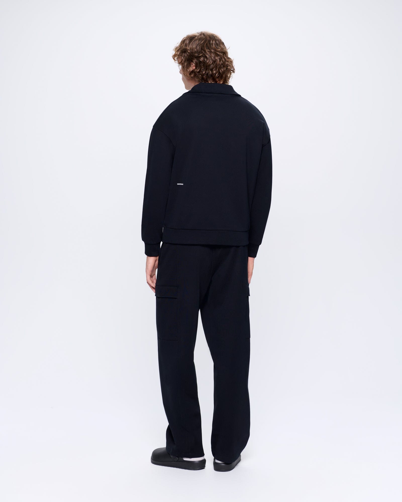 DNA_DOUBLE_JERSEY_CARGO_TROUSER_BLACK_MENS_BACK