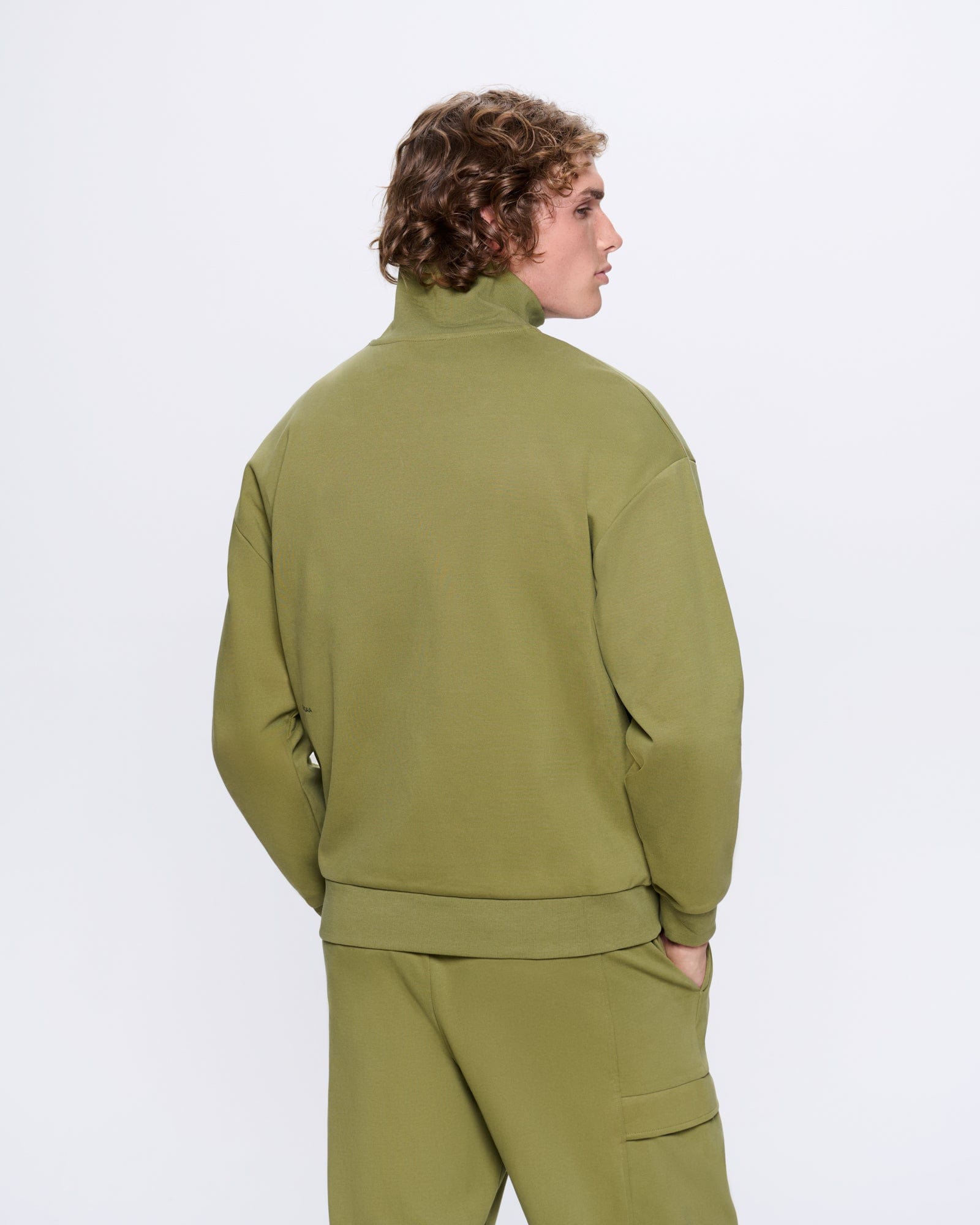 DNA_DOUBLE_JERSEY_HALF_ZIP_SWEATSHIRT_HIGHLAND_GREEN_MENS_BACK