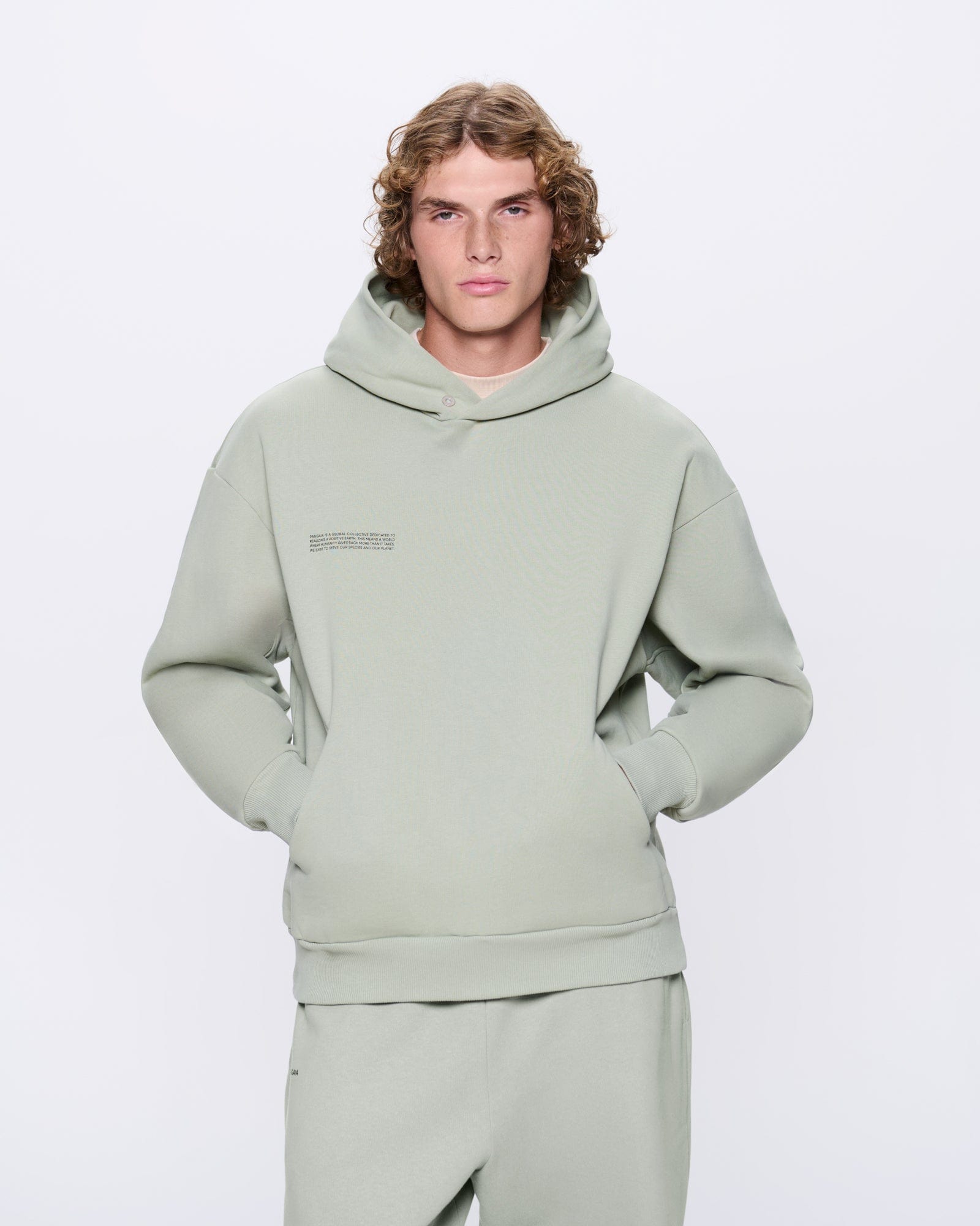 DNA_HOODIE_HIGHLAND_MOSS_GREEN_MENS_FRONT
