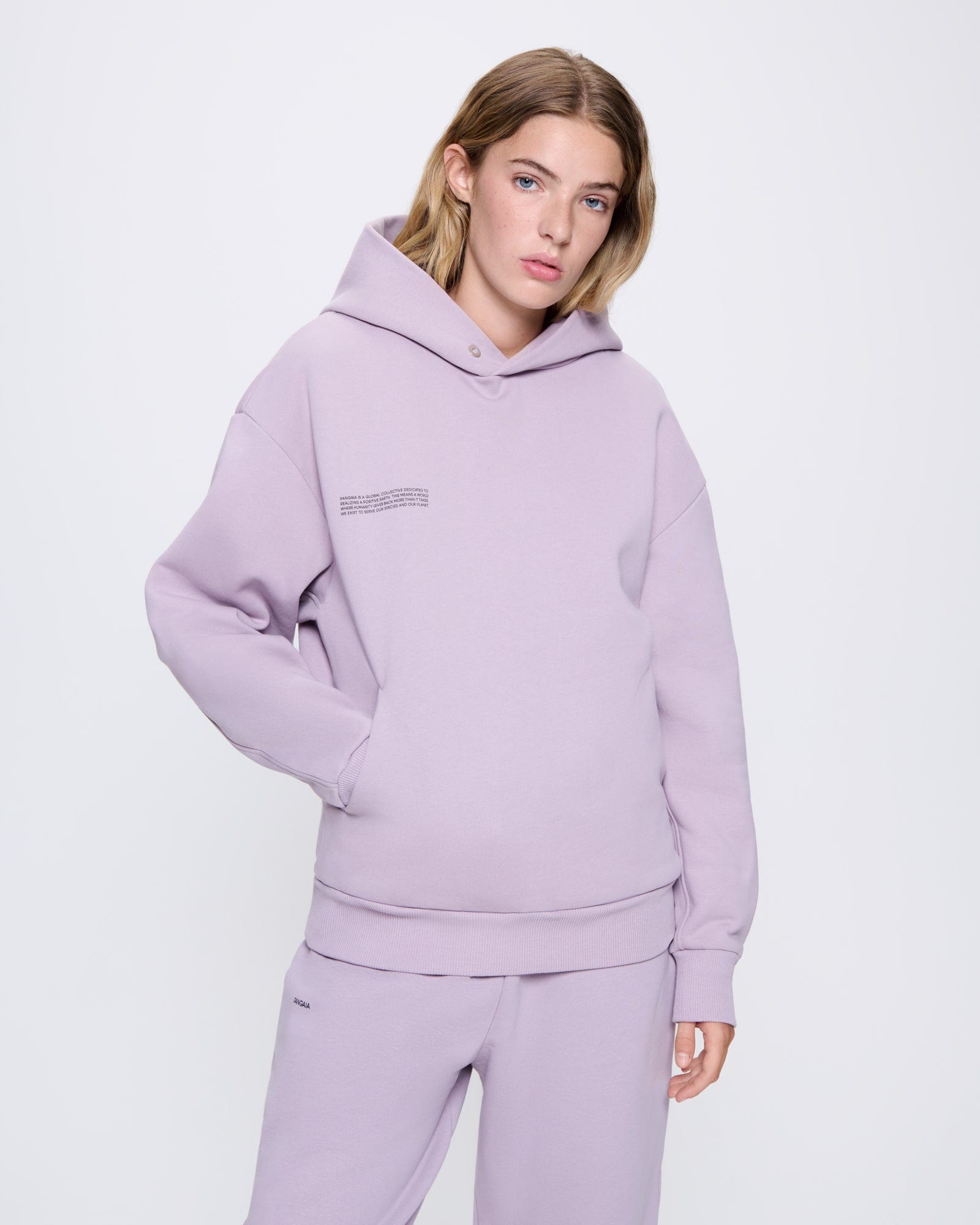 DNA_HOODIE_RAISIN-PURPLE_WOMENS_FRONT