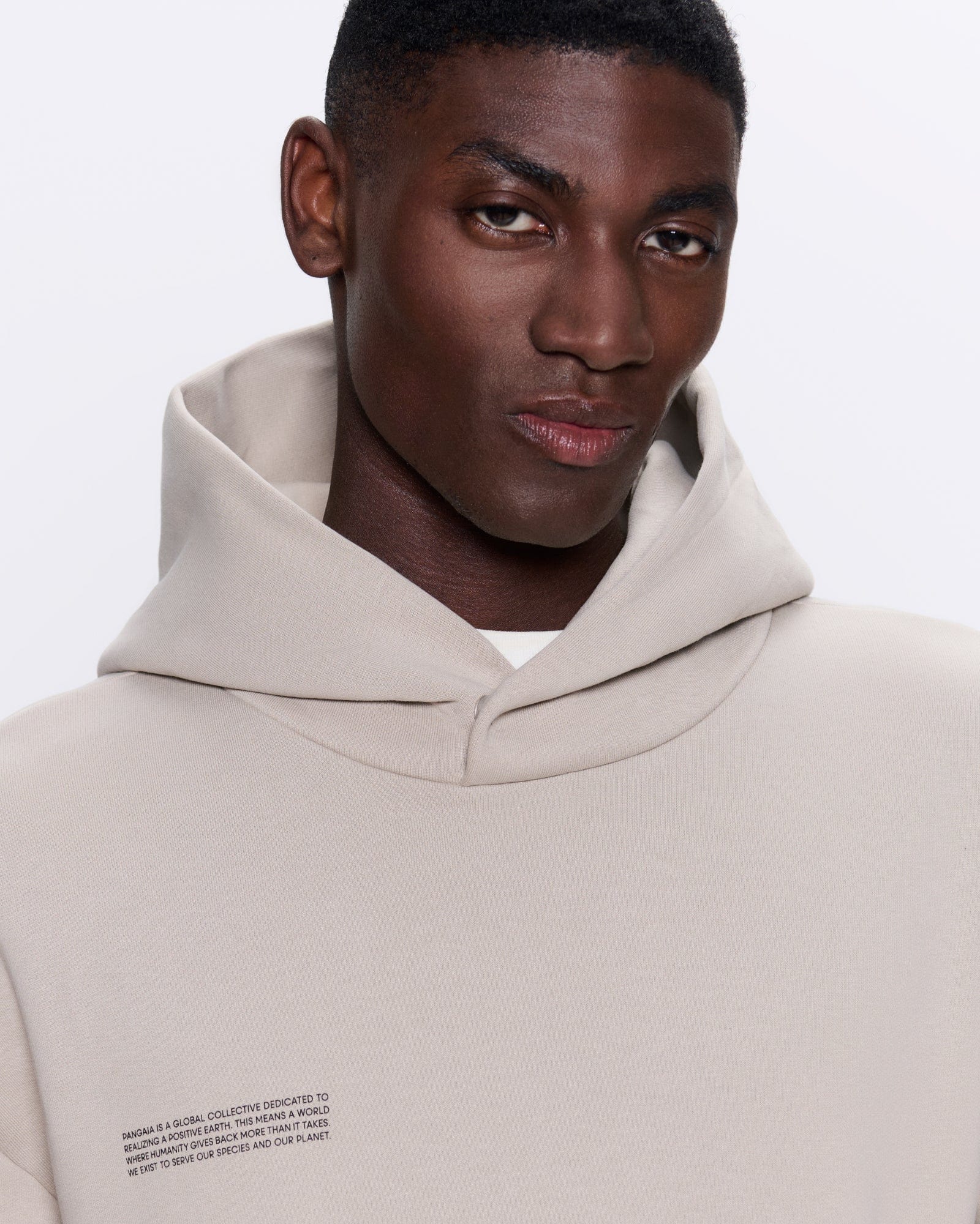 DNA_HOODIE_STONE_MENS_DETAIL
