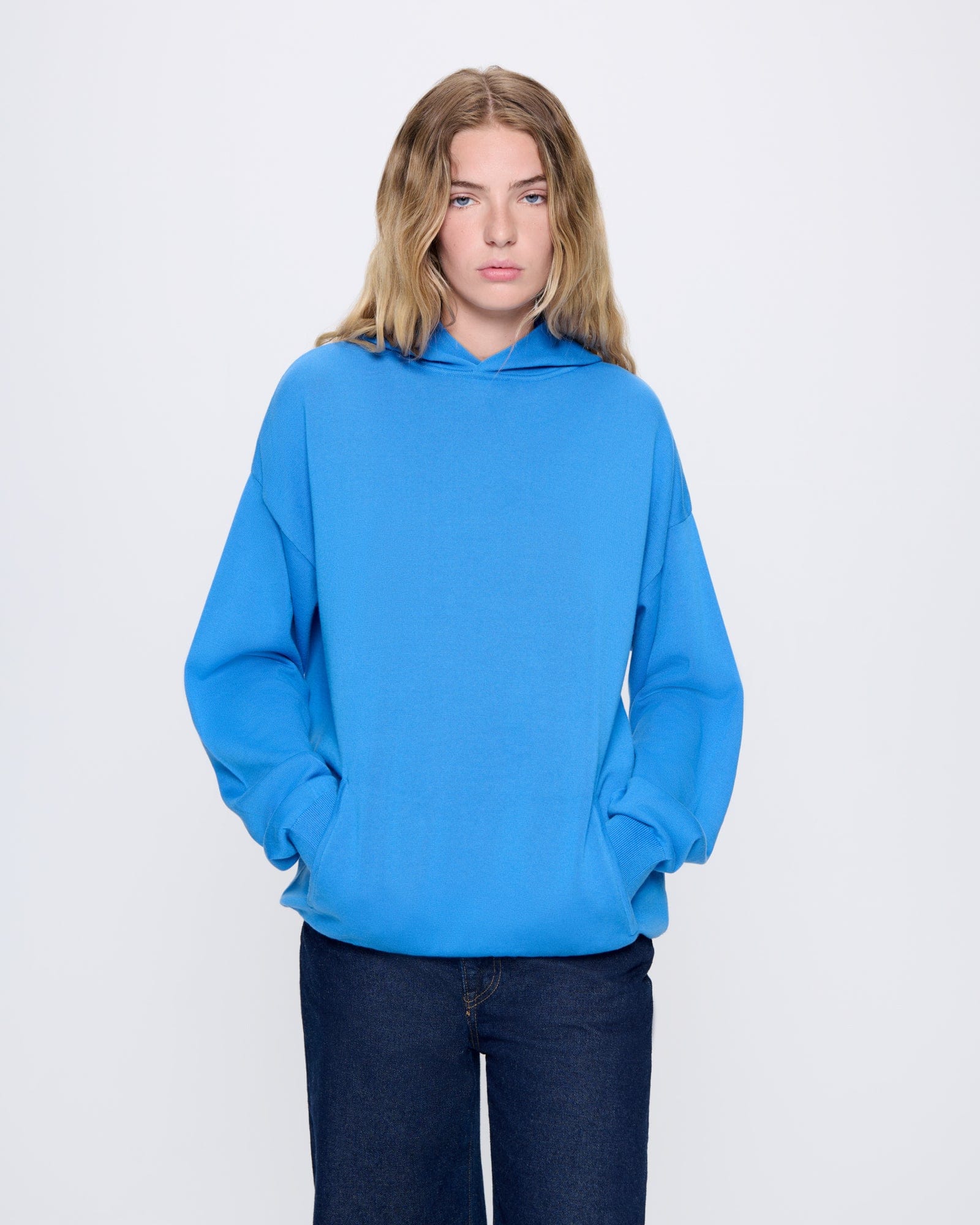 DNA_KNITTED-HOODIE_GEYSER-BLUE_WOMENS_FRONT