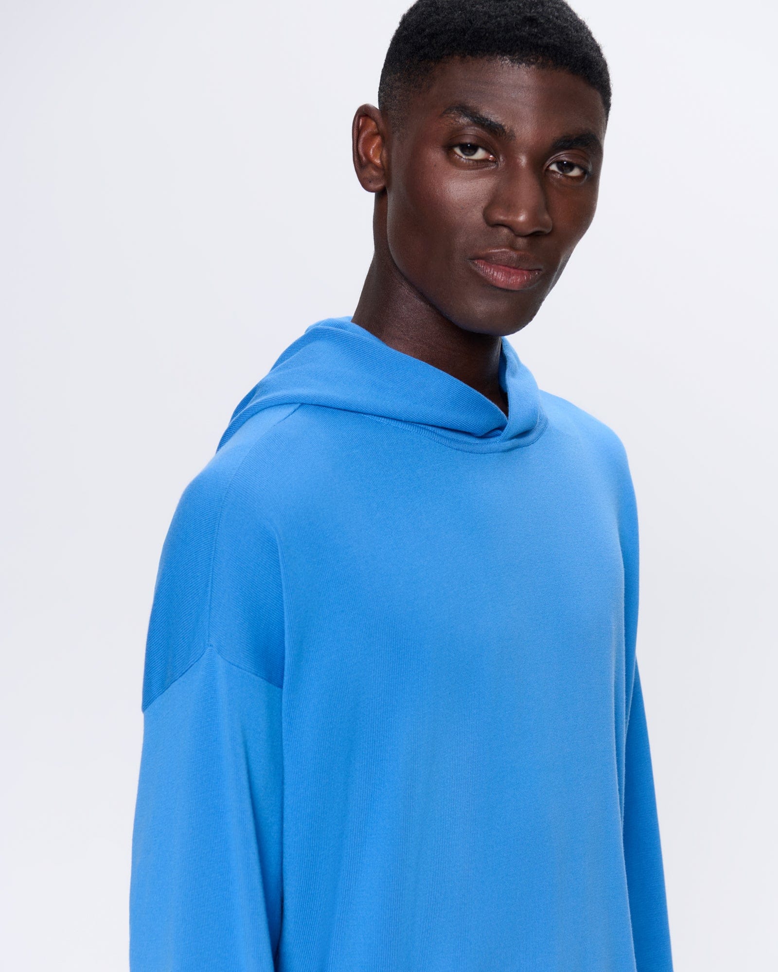 DNA_KNITTED_HOODIE_GEYSER_BLUE_MENS_DETAIL