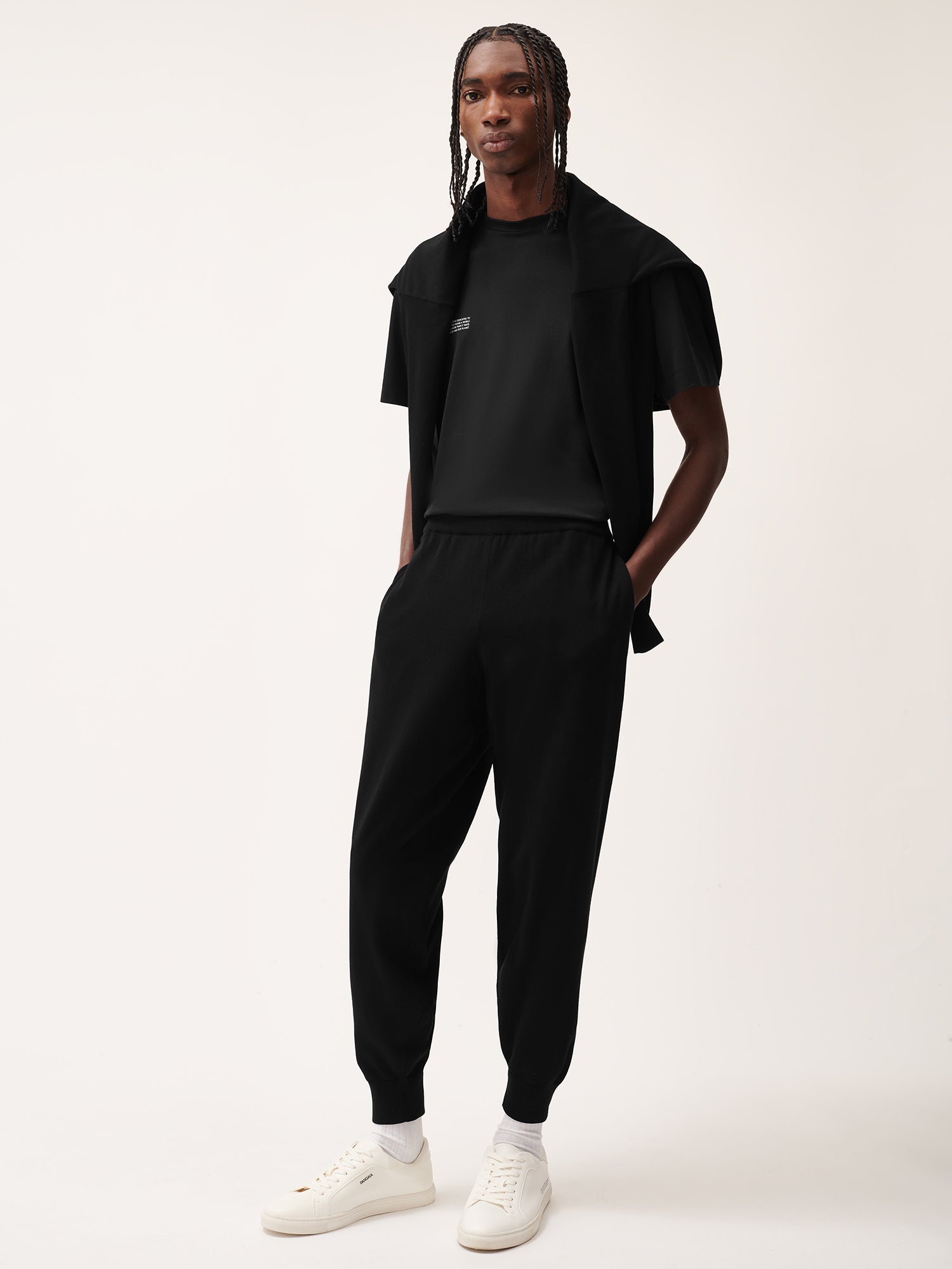 DNA_Knitted_Track_Pants_Black_male-1