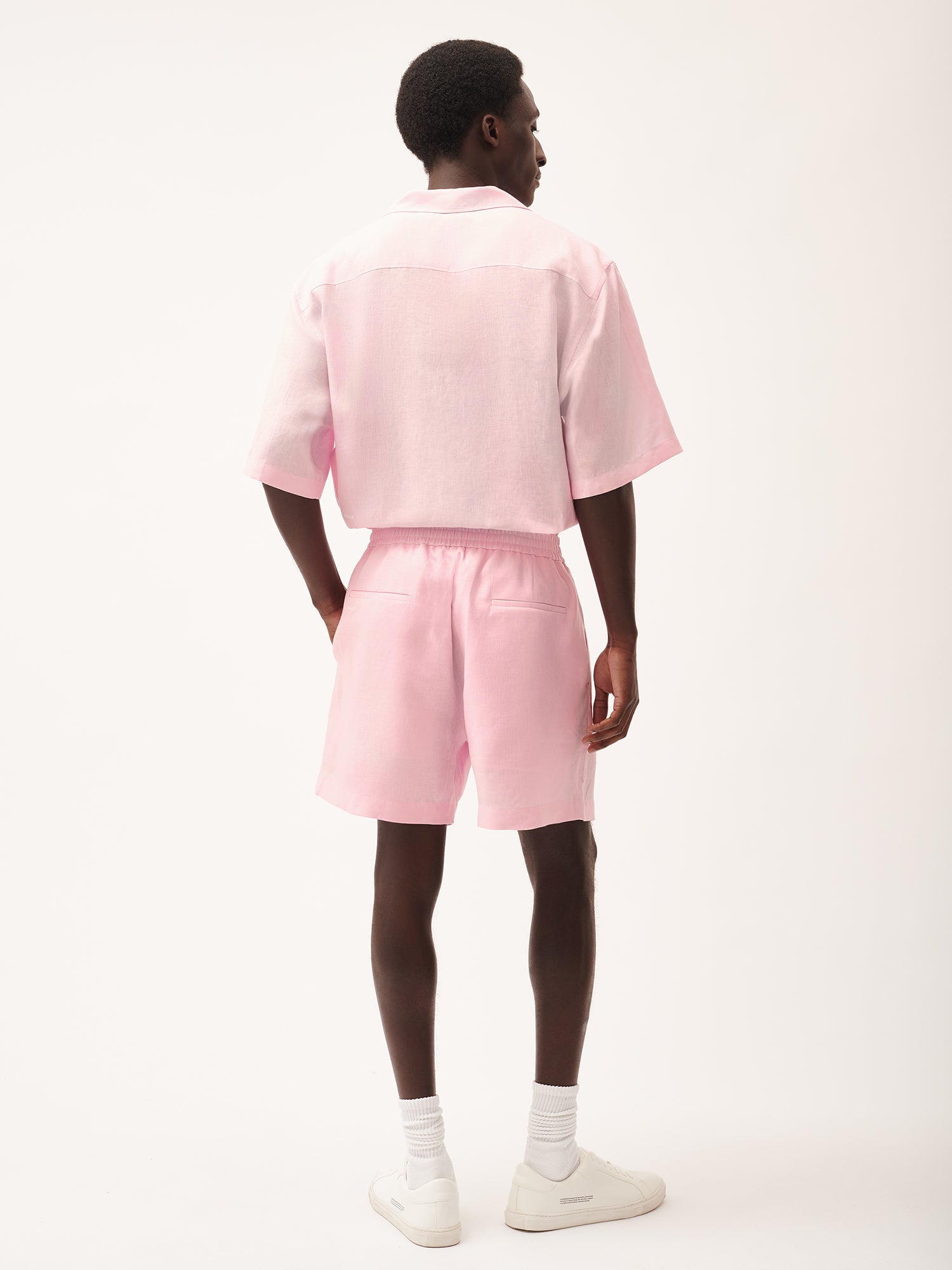 DNA_Linen_Mid_Length_Shorts_MagnoliaPink_Male-2