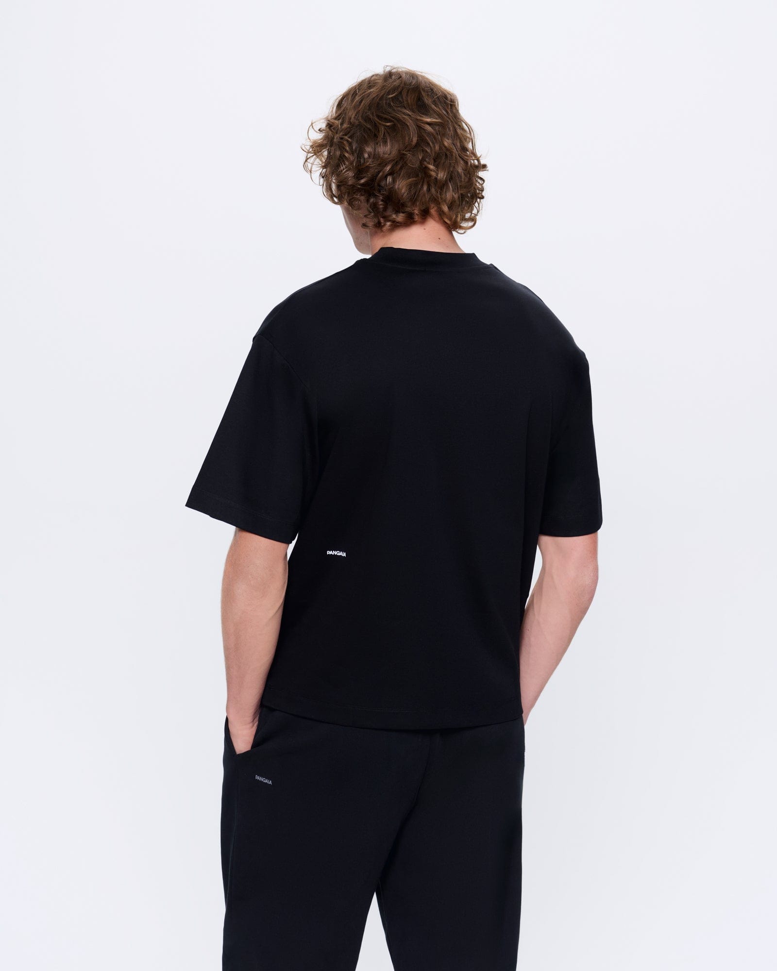 DNA_OVERSIZED_T-SHIRT_BLACK_MENS_BACK