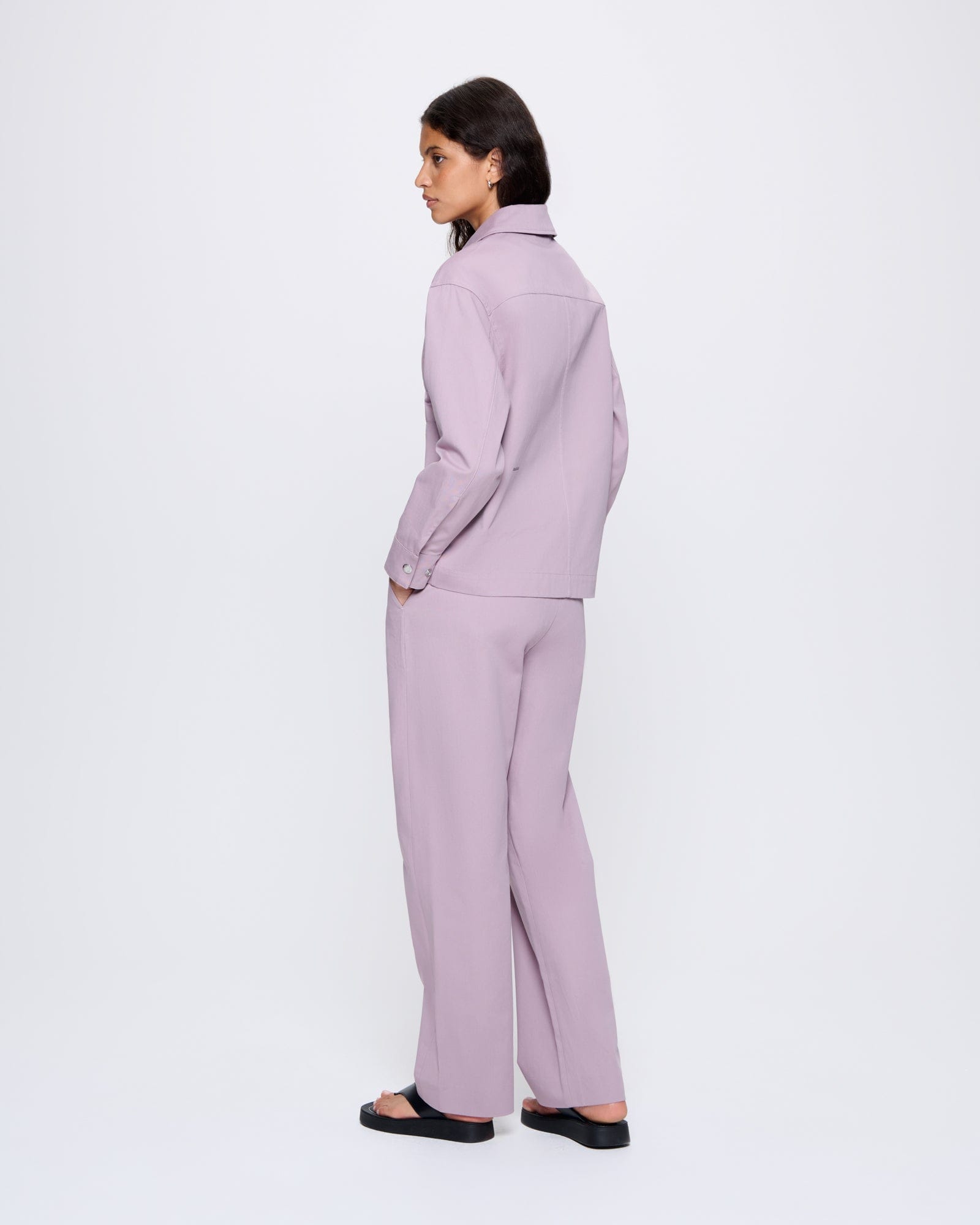 DNA_UTILITY_JACKET_RAISIN-PURPLE_WOMENS_BACK