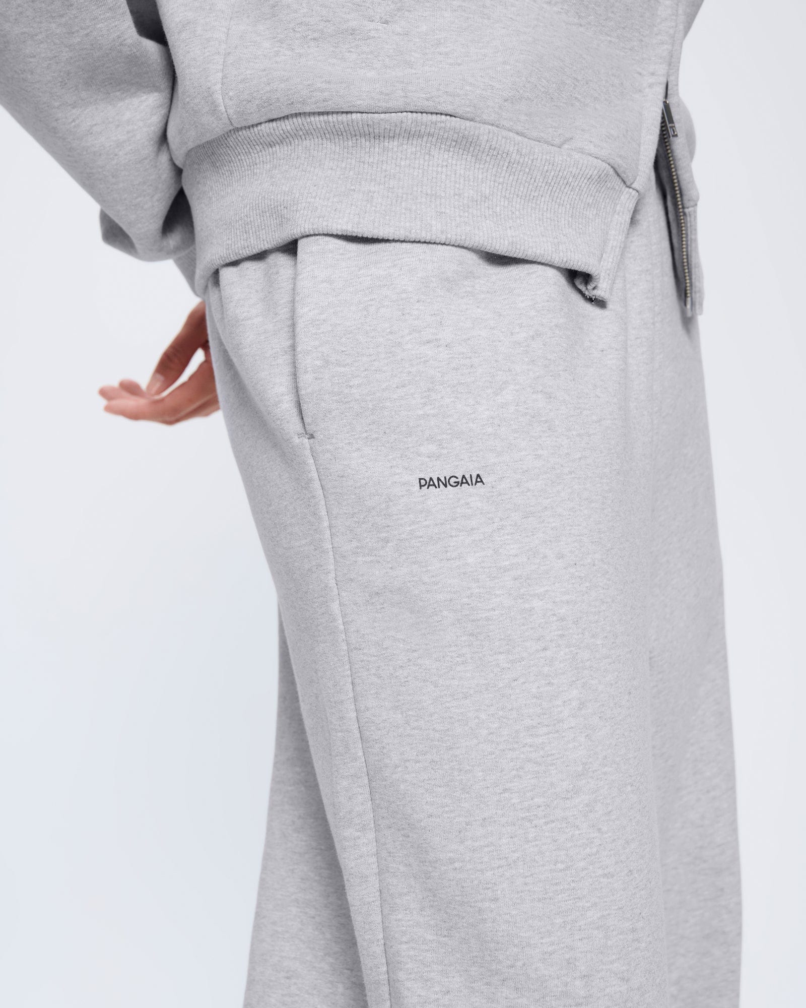 HEAVYWEIGHT-STRAIGHT-LEG_TRACK_PANTS_GREY_MARL_WOMENS_DETAIL_Retouched