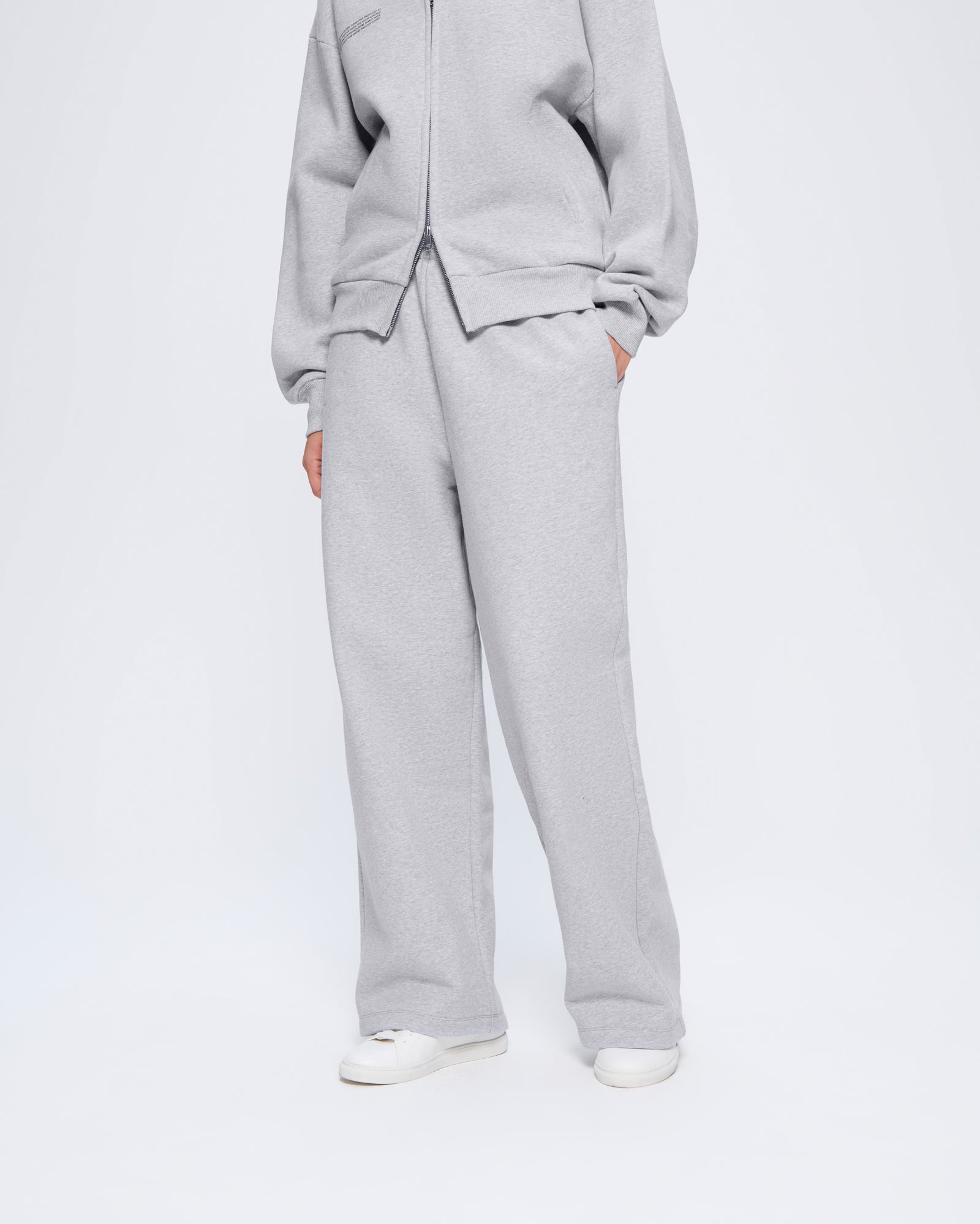 HEAVYWEIGHT-STRAIGHT-LEG_TRACK_PANTS_GREY_MARL_WOMENS_FRONT_Retouched