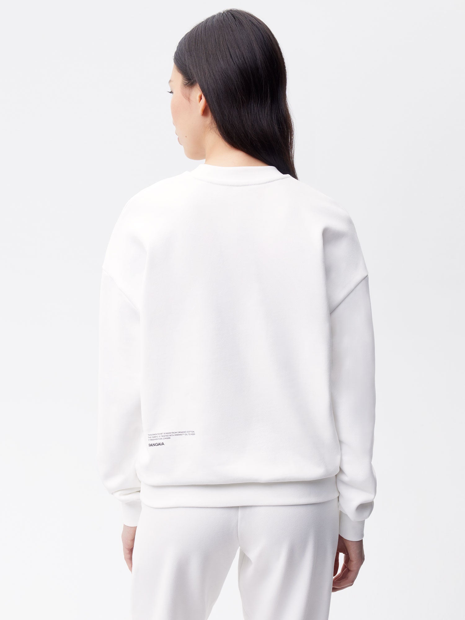 High-Tech-Naturalist-Club-365-Sweatshirt-Off-White-Female-2