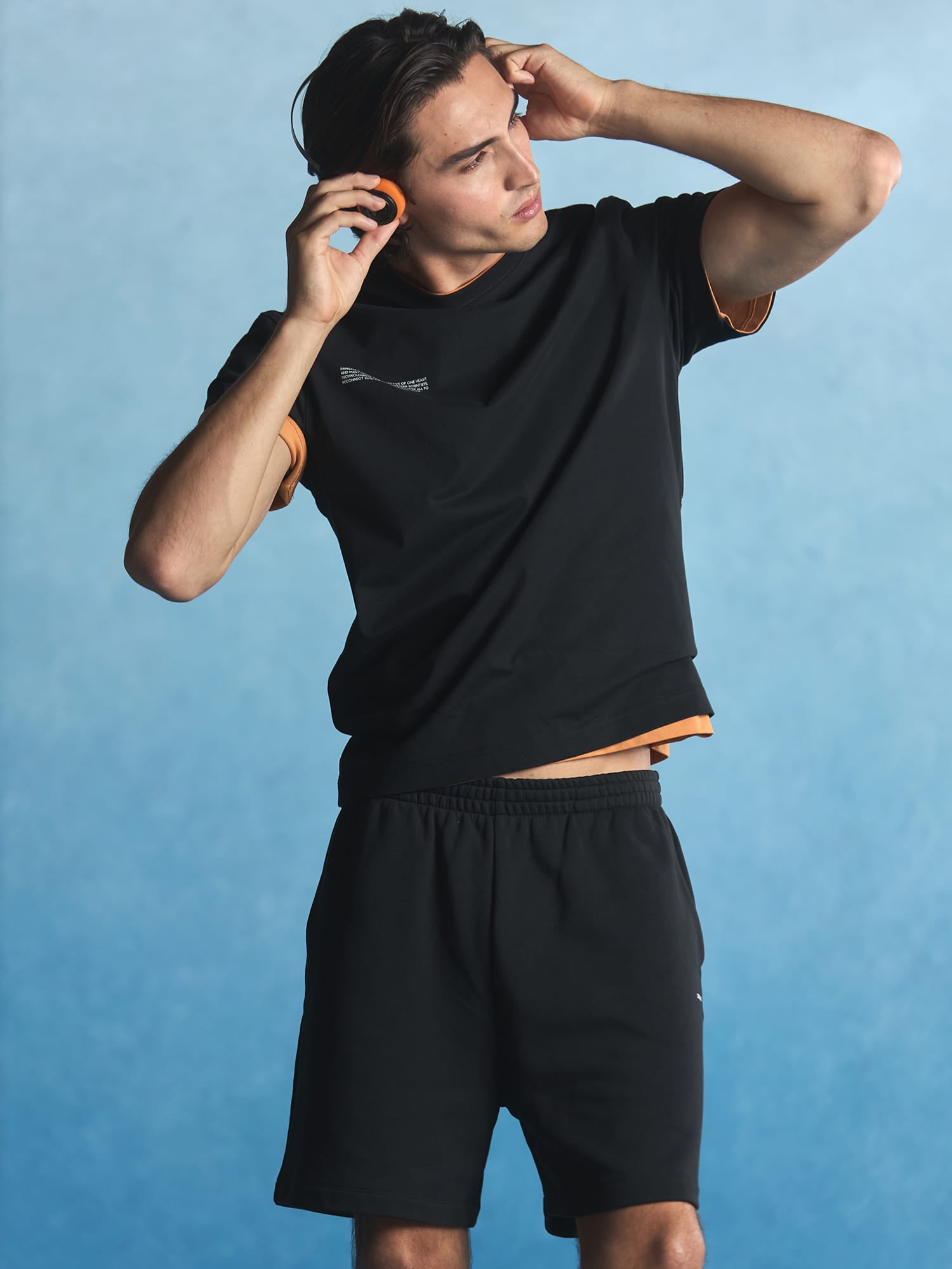 Mens Midweight T-Shirt—Black