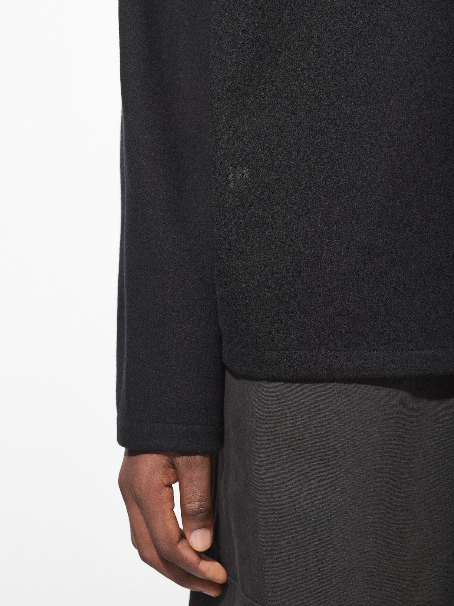 Male-Wool-Jersey-Half-Zip-Sweatshirt-Black-5