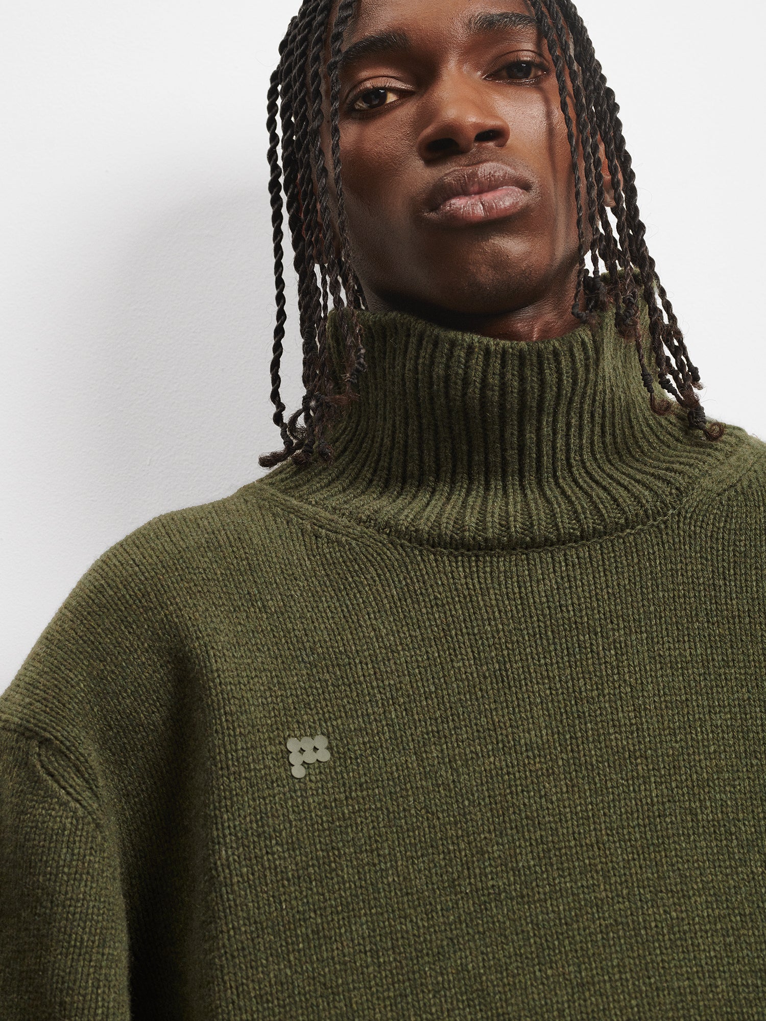 Men's Recycled Cashmere Turtleneck Sweater - Rosemary Green - Pangaia