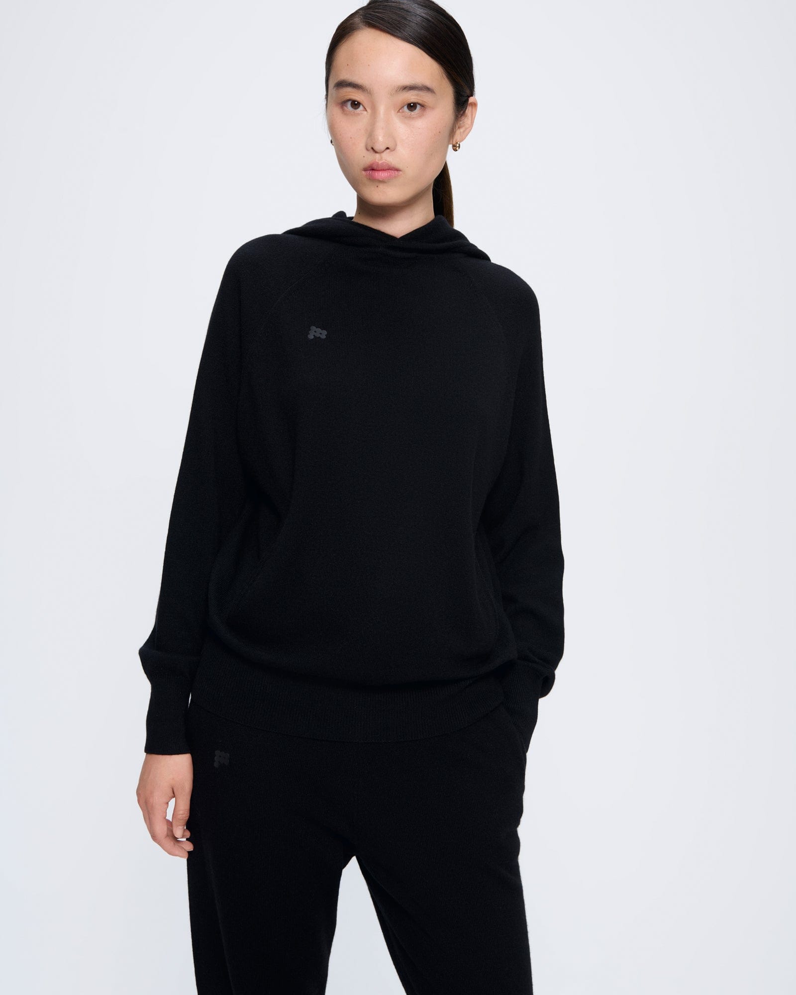 Womens Recycled Cashmere Hoodie—black