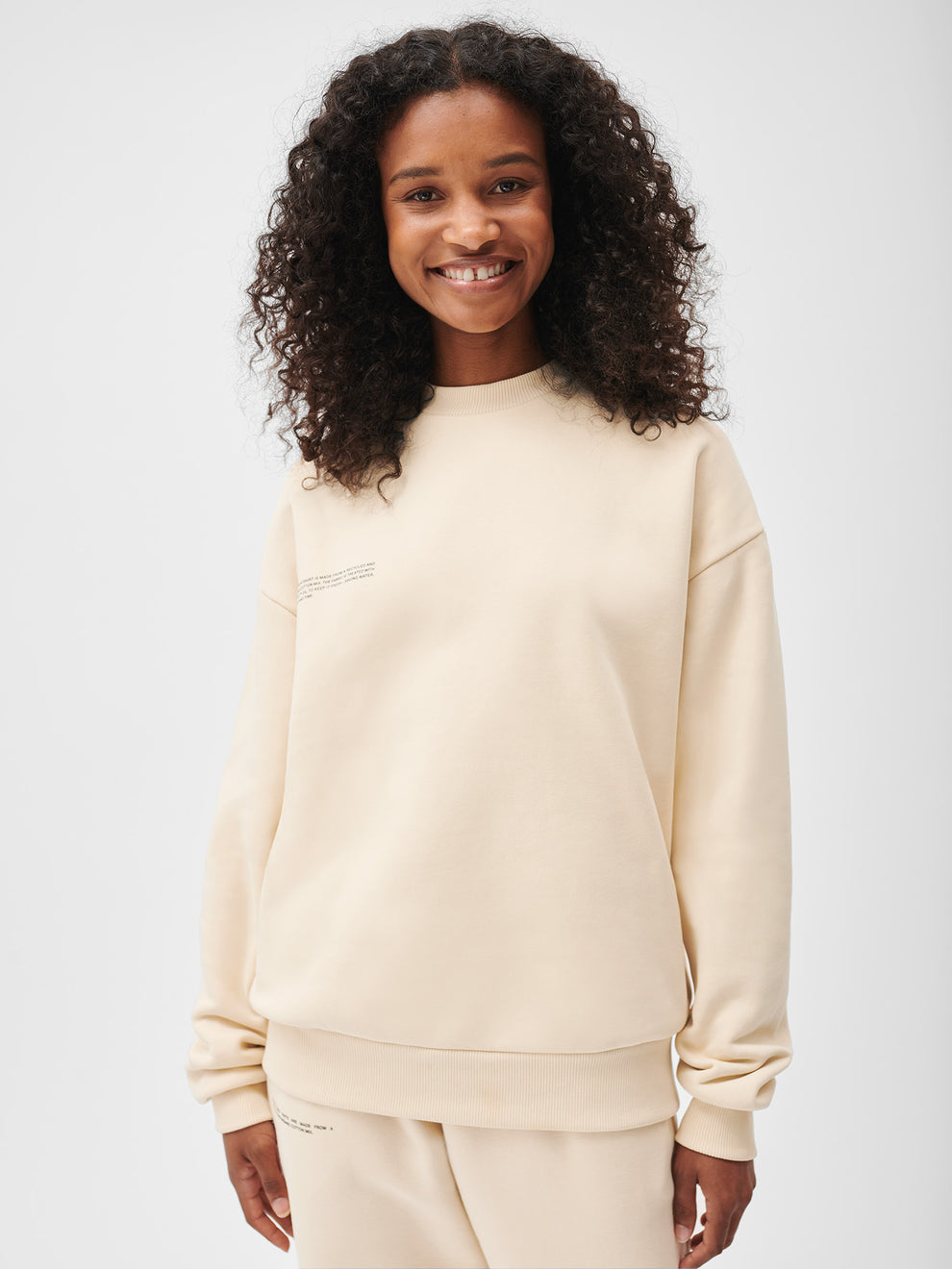 Sand 365 Signature Sweatshirt | Pangaia