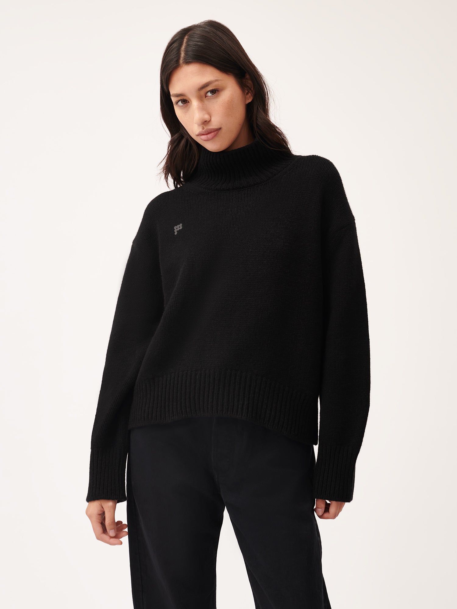 Women's Recycled Cashmere Turtleneck Sweater - Black - Pangaia