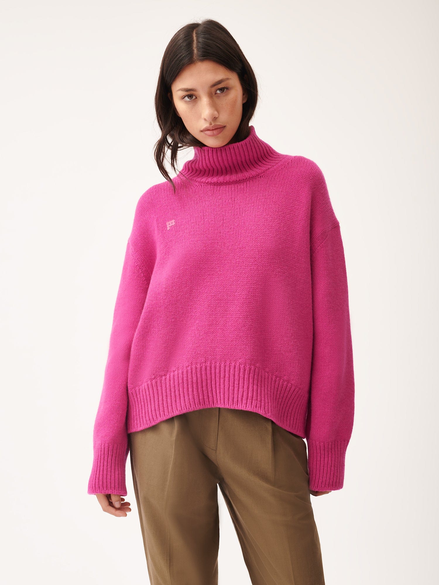 Women s Recycled Cashmere Turtleneck Sweater Tourmaline Pink